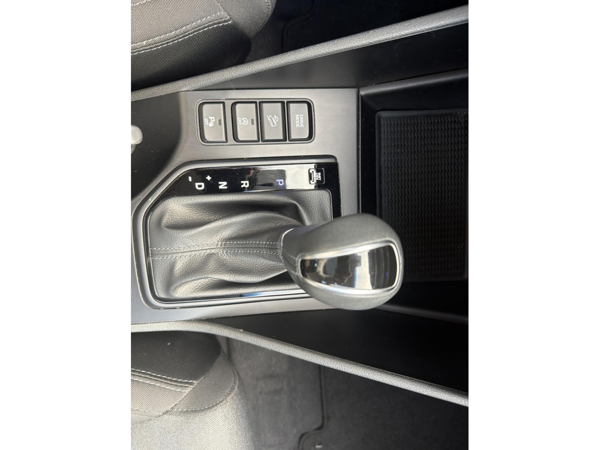 Hyundai Tucson 1.6 GDI 2WD 177CV AUTO. (2020) - Foto 18