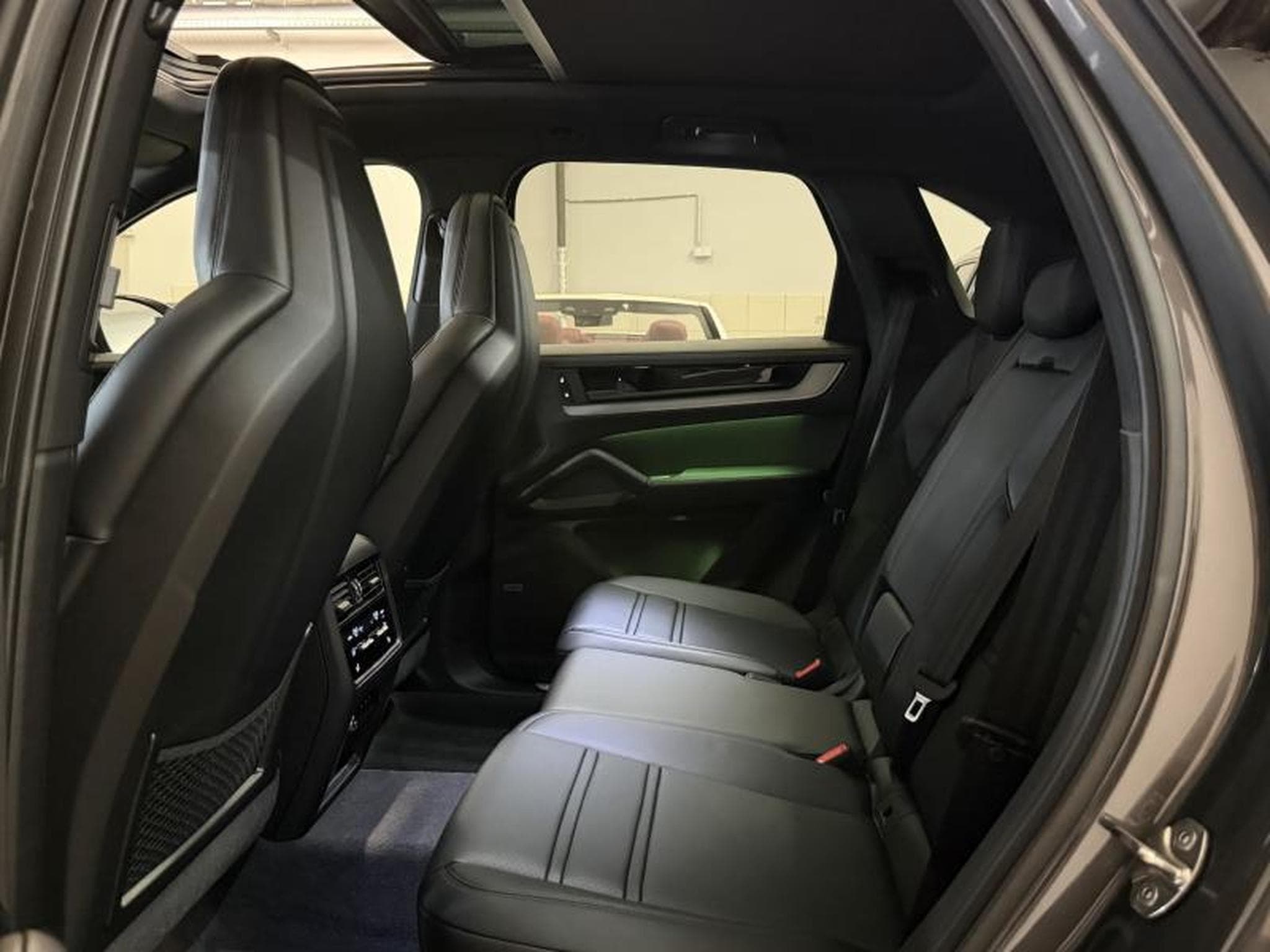 Porsche Cayenne S 4.0 V8 475 Facelift UPE144 (2025) - Photo 21