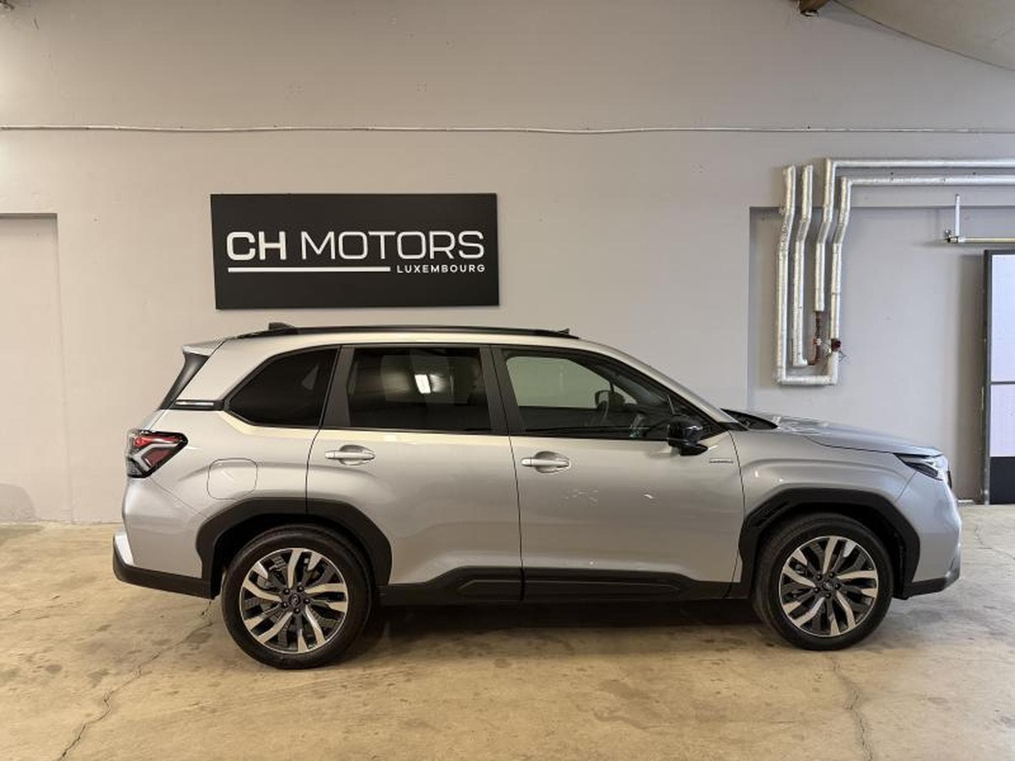 Subaru Forester 2.0i e-BOXER AWD Premium (2026) - Photo 8
