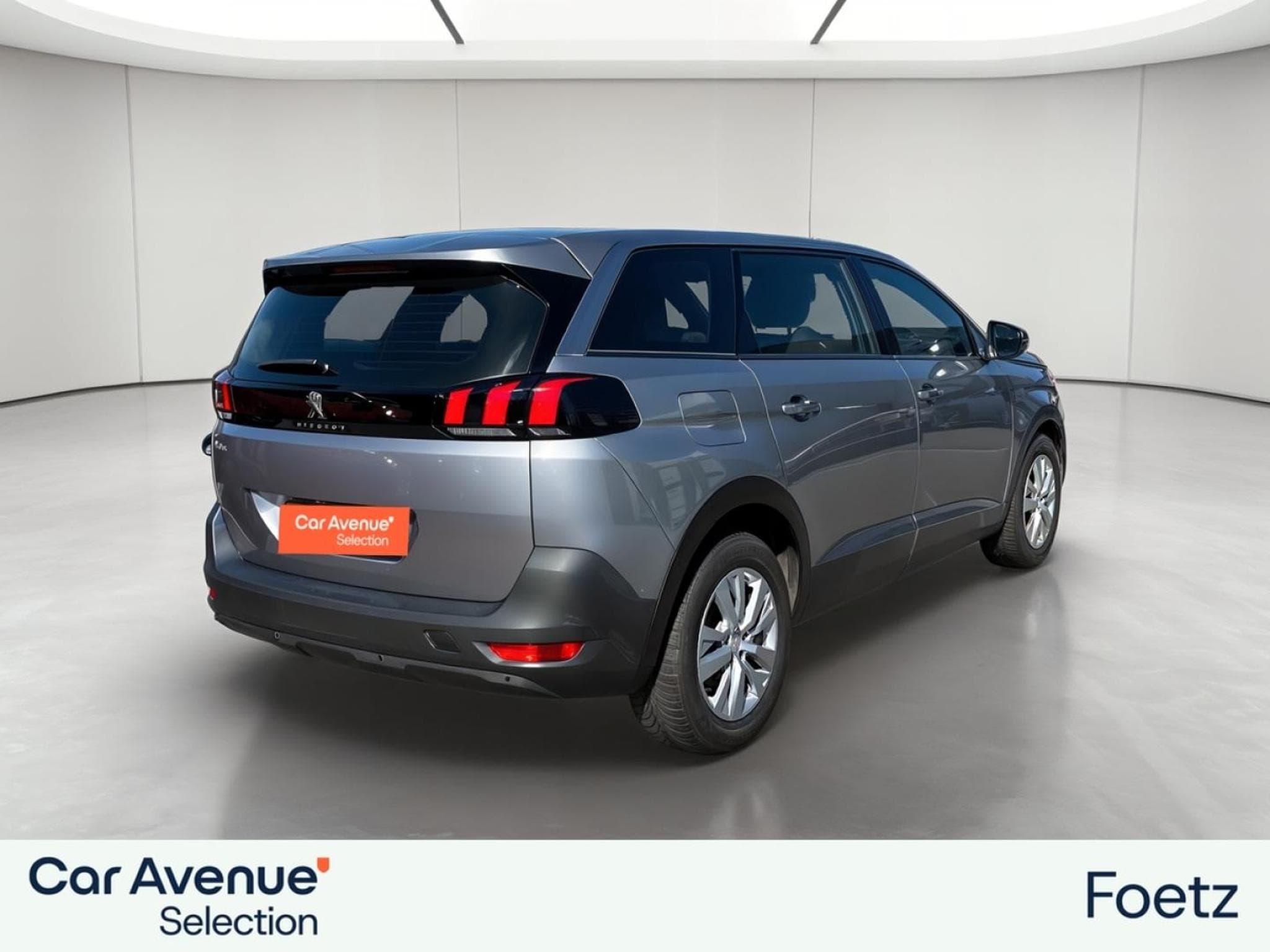 PEUGEOT 5008 1.5 BlueHDi 130ch S&S Active Pack EAT8 (2023) - Foto 7