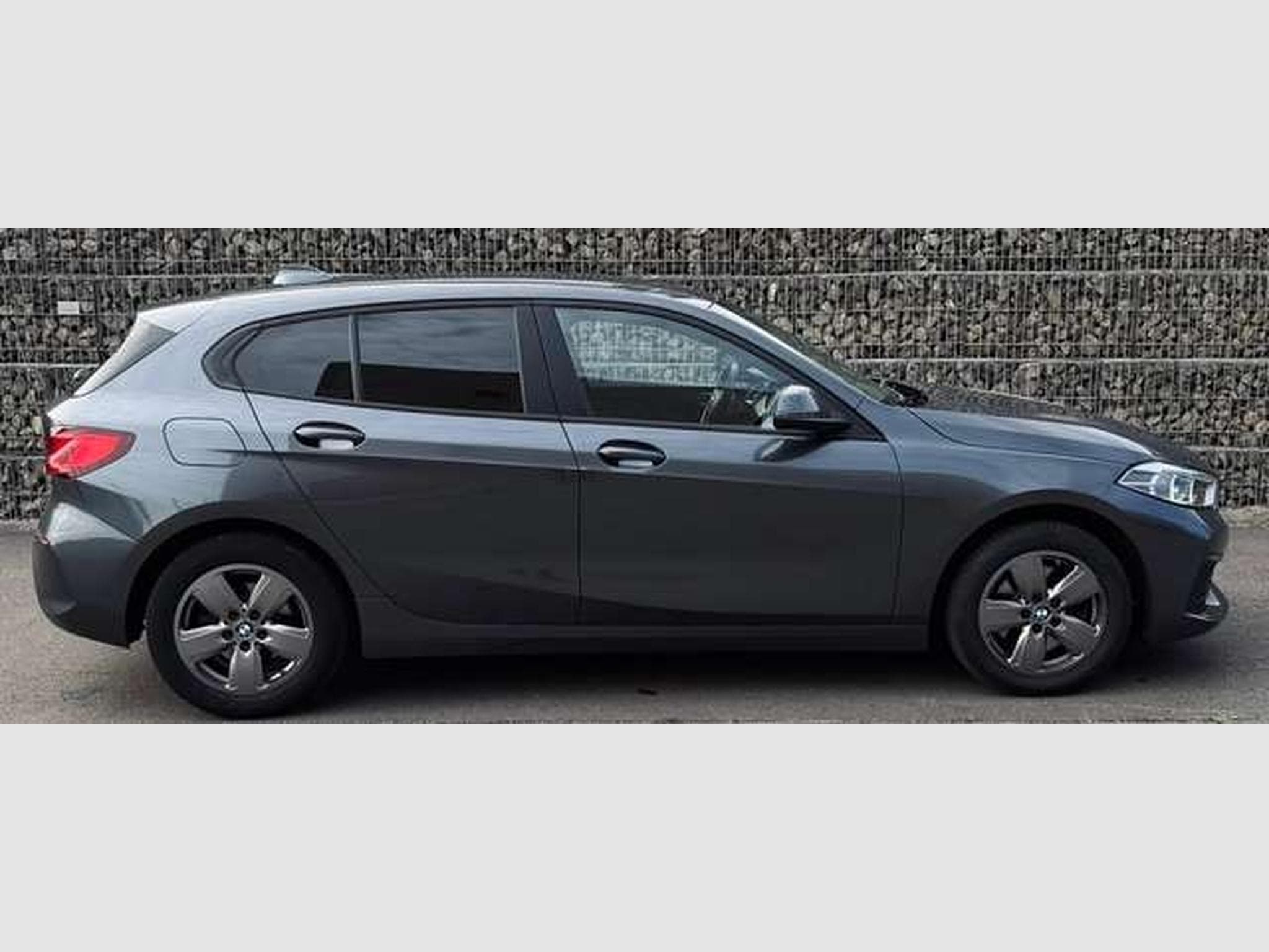 BMW 118 118i Automatique // Révisée Et Garantie 12 Mois✅✅✅ (2021) - Foto 4