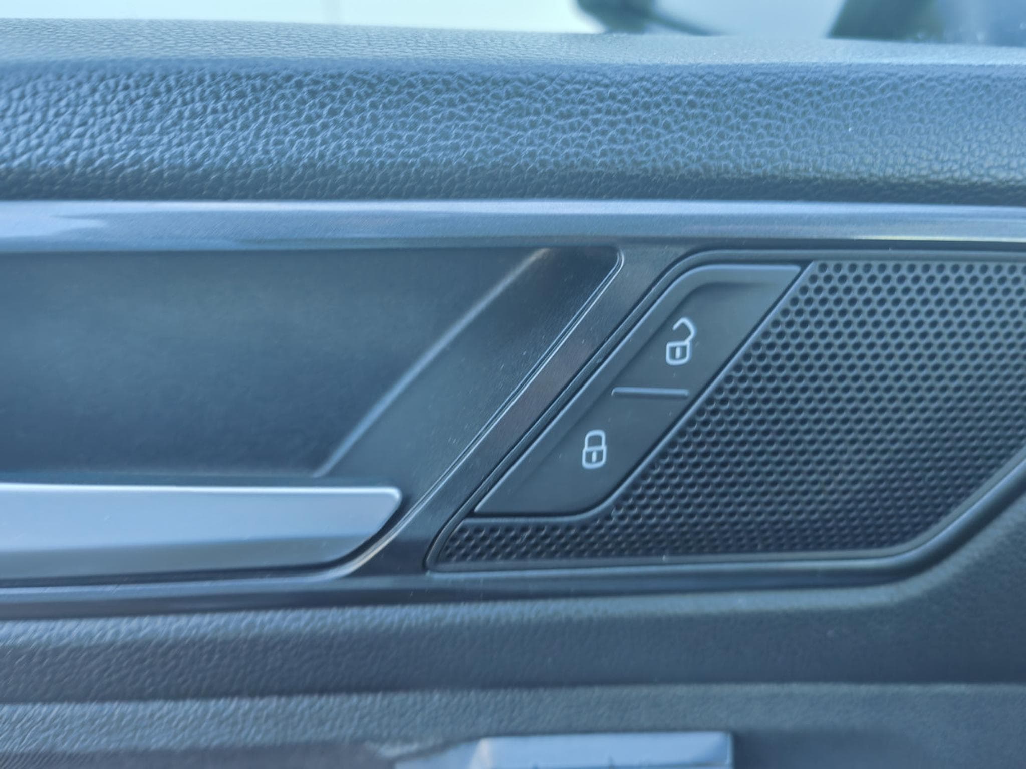 VW Tiguan 1.4 TFSI R-LINE DSG CARPLAY BLUETOOTH GPS (2017) - Foto 14