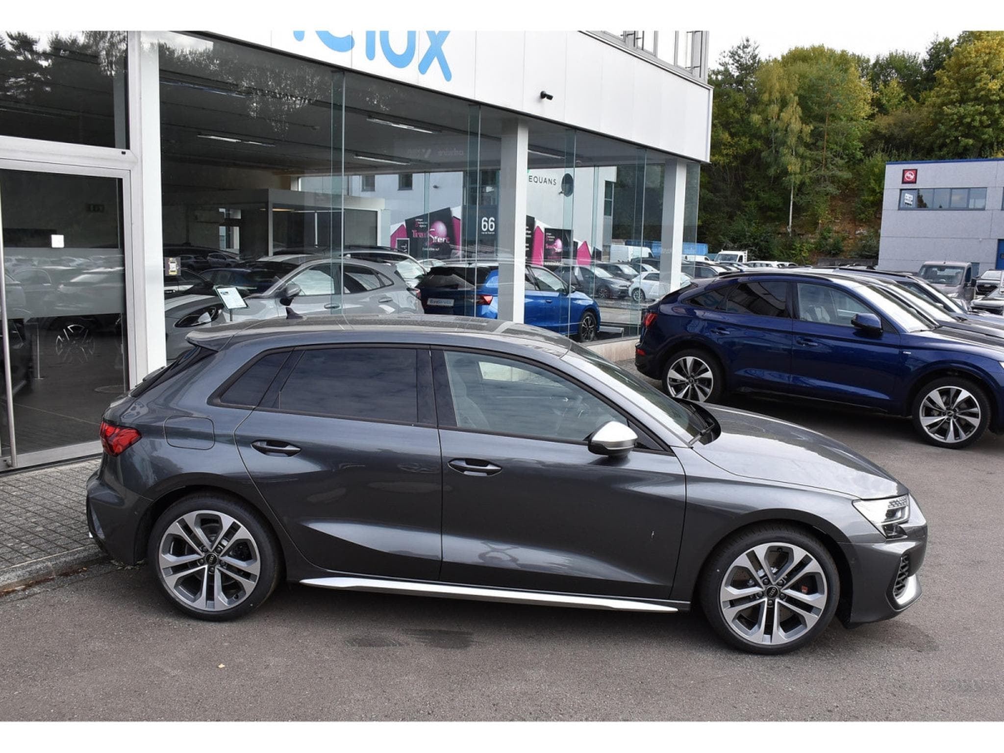 Audi S3 Sportback 2.0 TFSI Quattro S-Tronic ACC CAM NEUVE (2026) - Photo 3