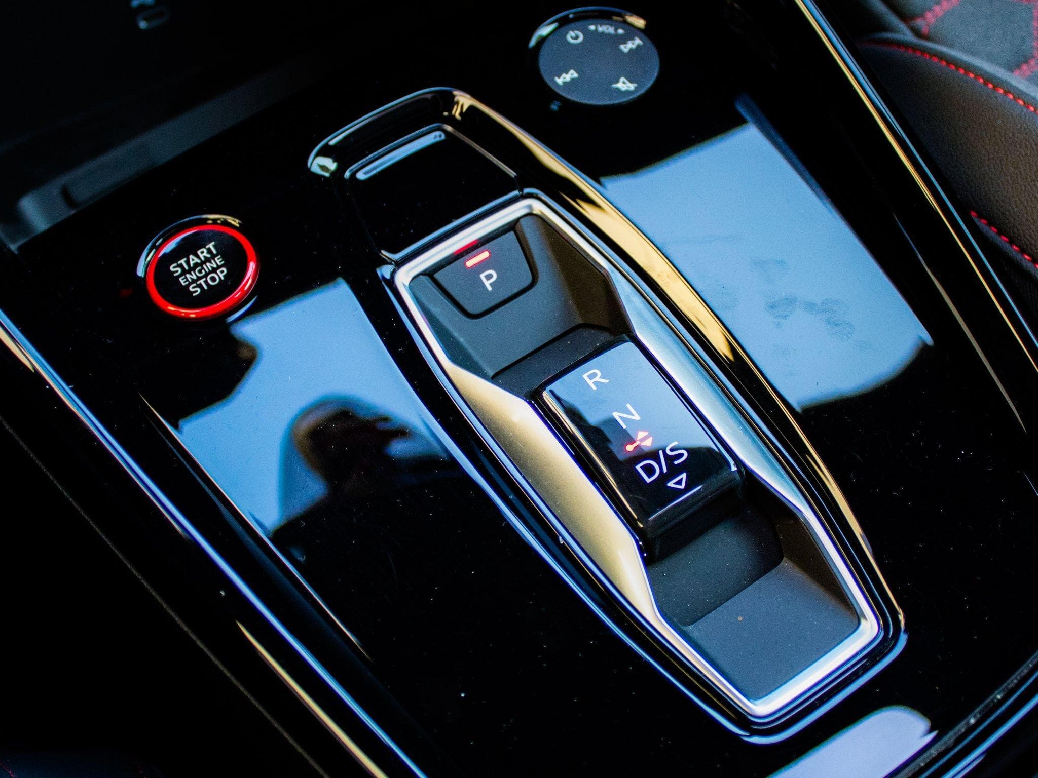 Audi RS3 RS3 2.5L 400 PACK RS + CARBON SEAT (2024) - Photo 5