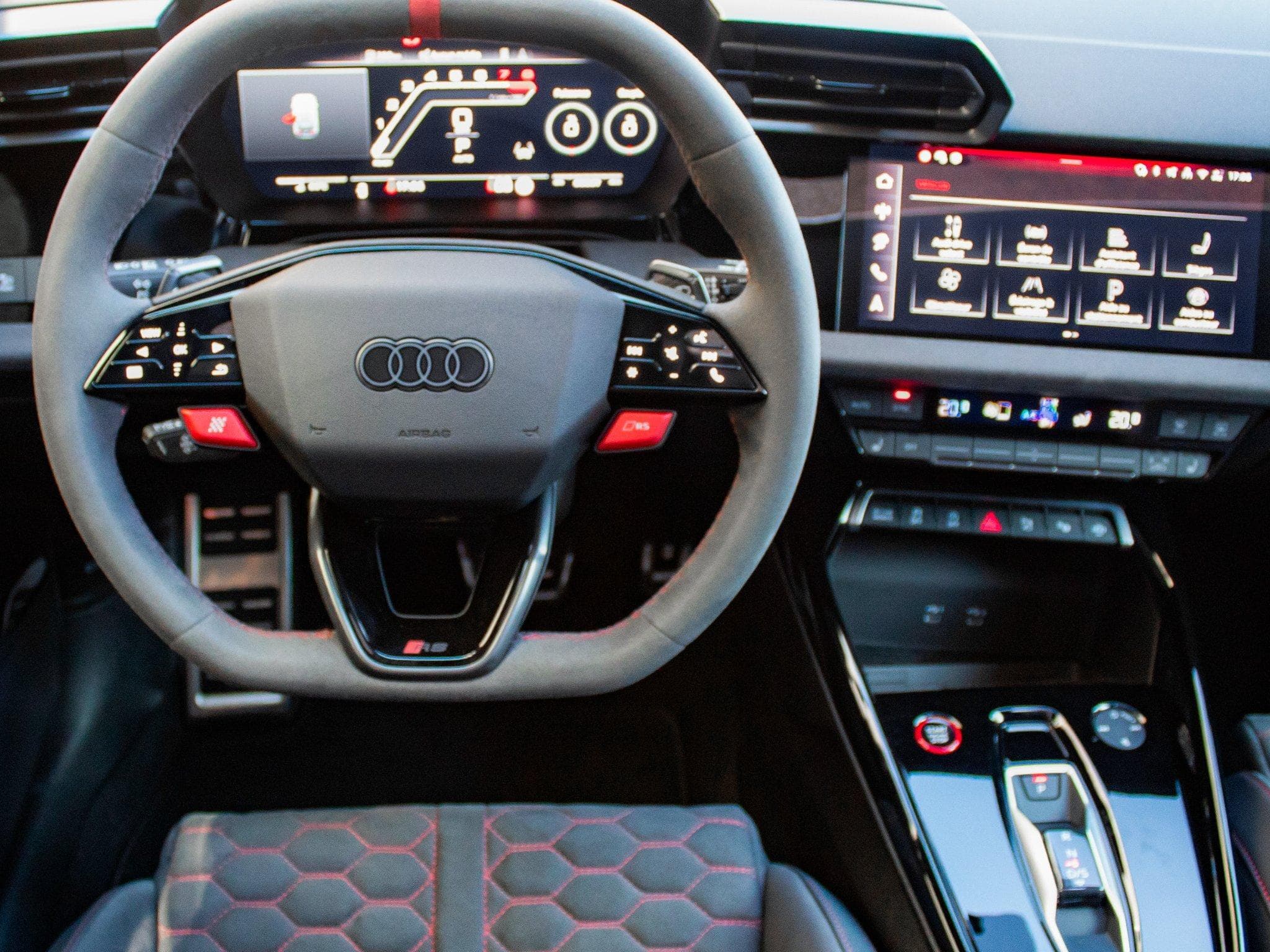 Audi RS3 RS3 2.5L 400 PACK RS + CARBON SEAT (2024) - Photo 6