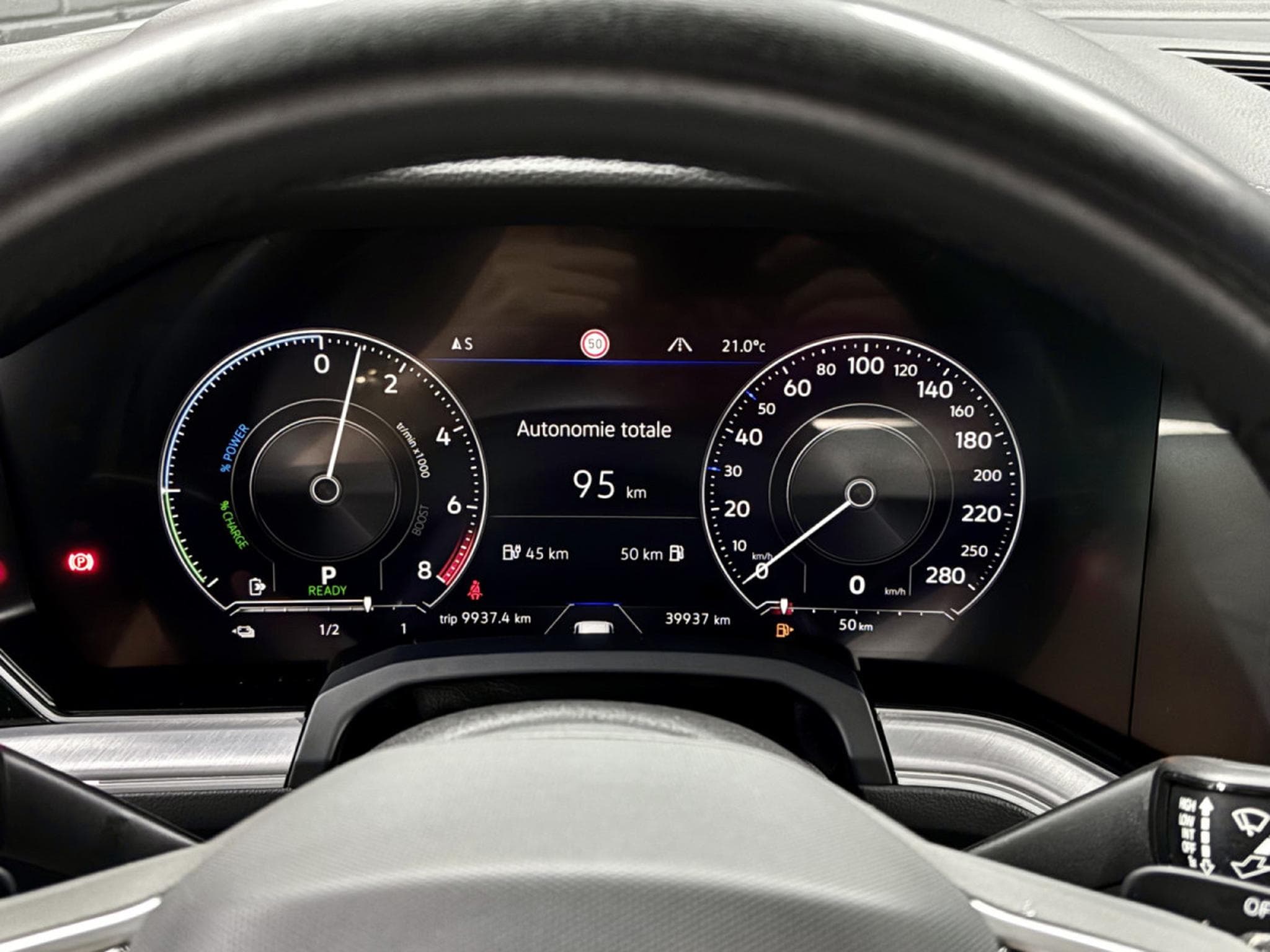 VW Touareg 3.0 TSi V6 eHybrid 4MOTION Elegance  381 CV (2022) - Foto 14