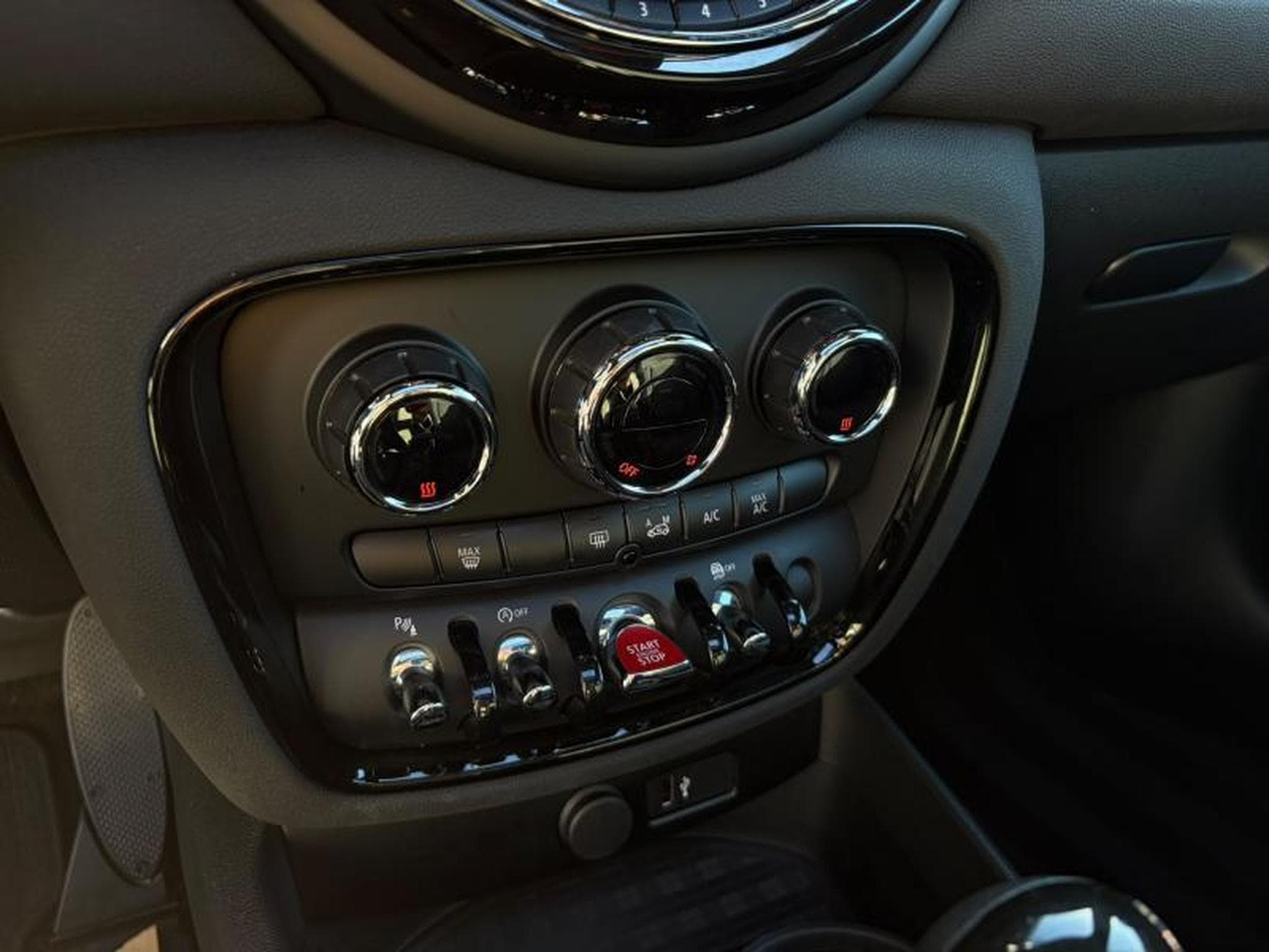 MINI Clubman S Clubman ALL4 2.0 192ch/Toit Ouvrant/Camera/Sièges électriq (2020) - Photo 14