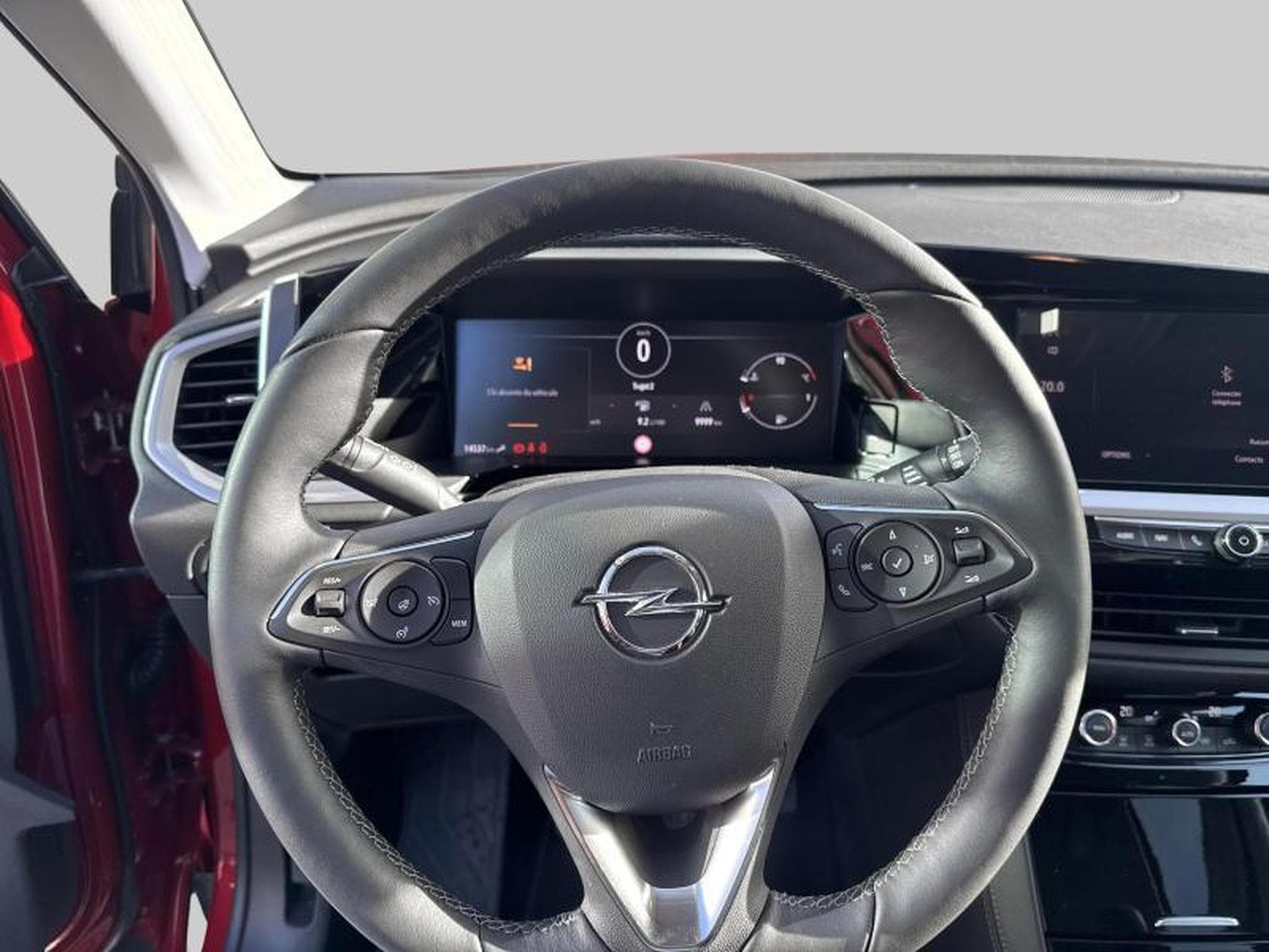 Opel Grandland GS Line (2022) - Photo 17
