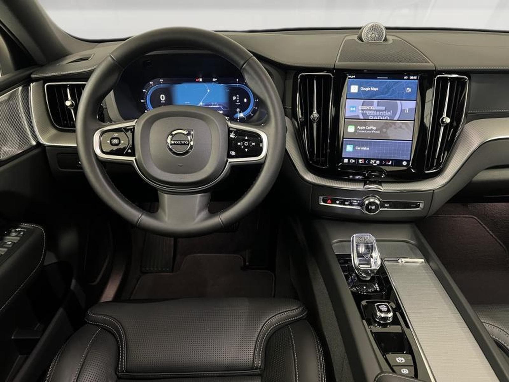 Volvo XC60 Black-Edition Ultra (2025) - Photo 17
