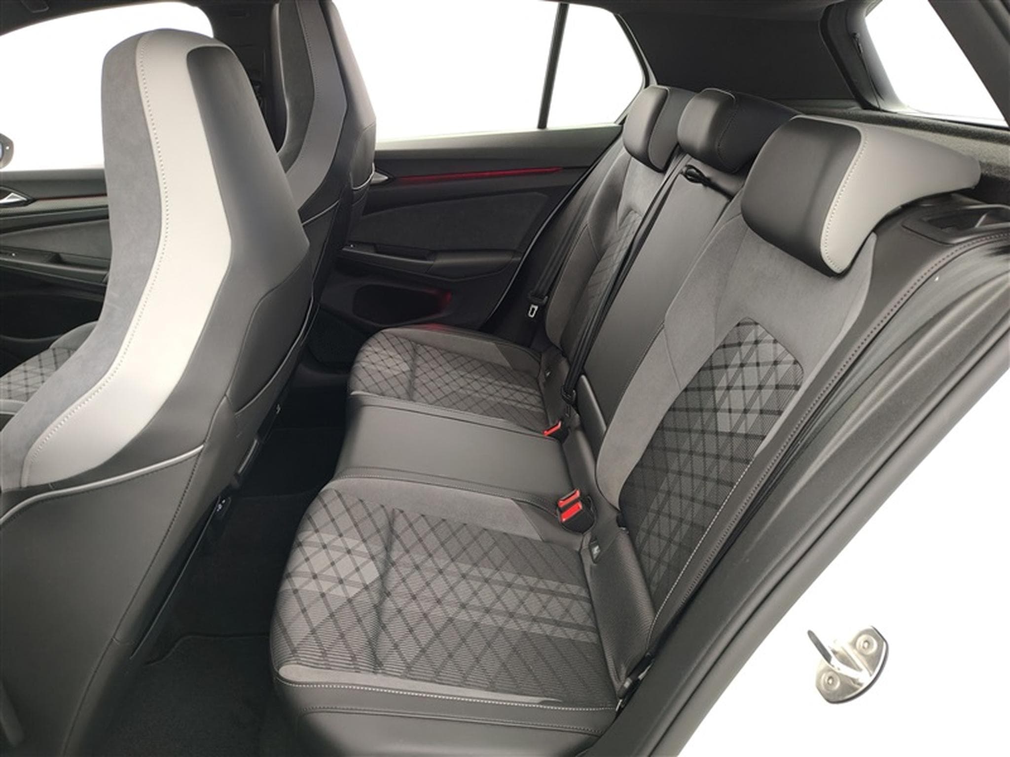 VW Golf 1.5 TSi 130Cv R-Line CARPLAY / FULL LED / ALU (2024) - Foto 13