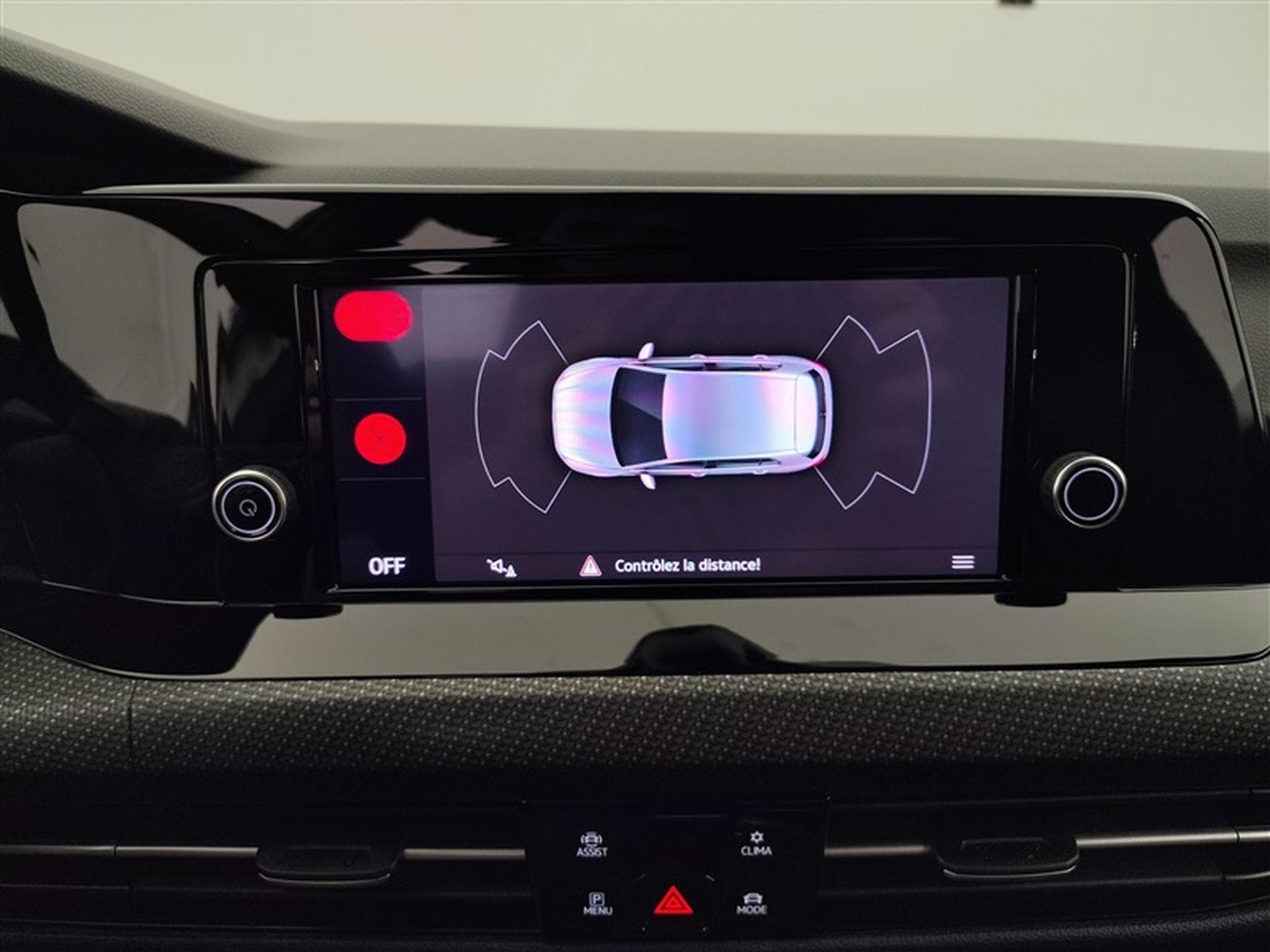 VW Golf 1.5 TSi 130Cv R-Line CARPLAY / FULL LED / ALU (2024) - Foto 18