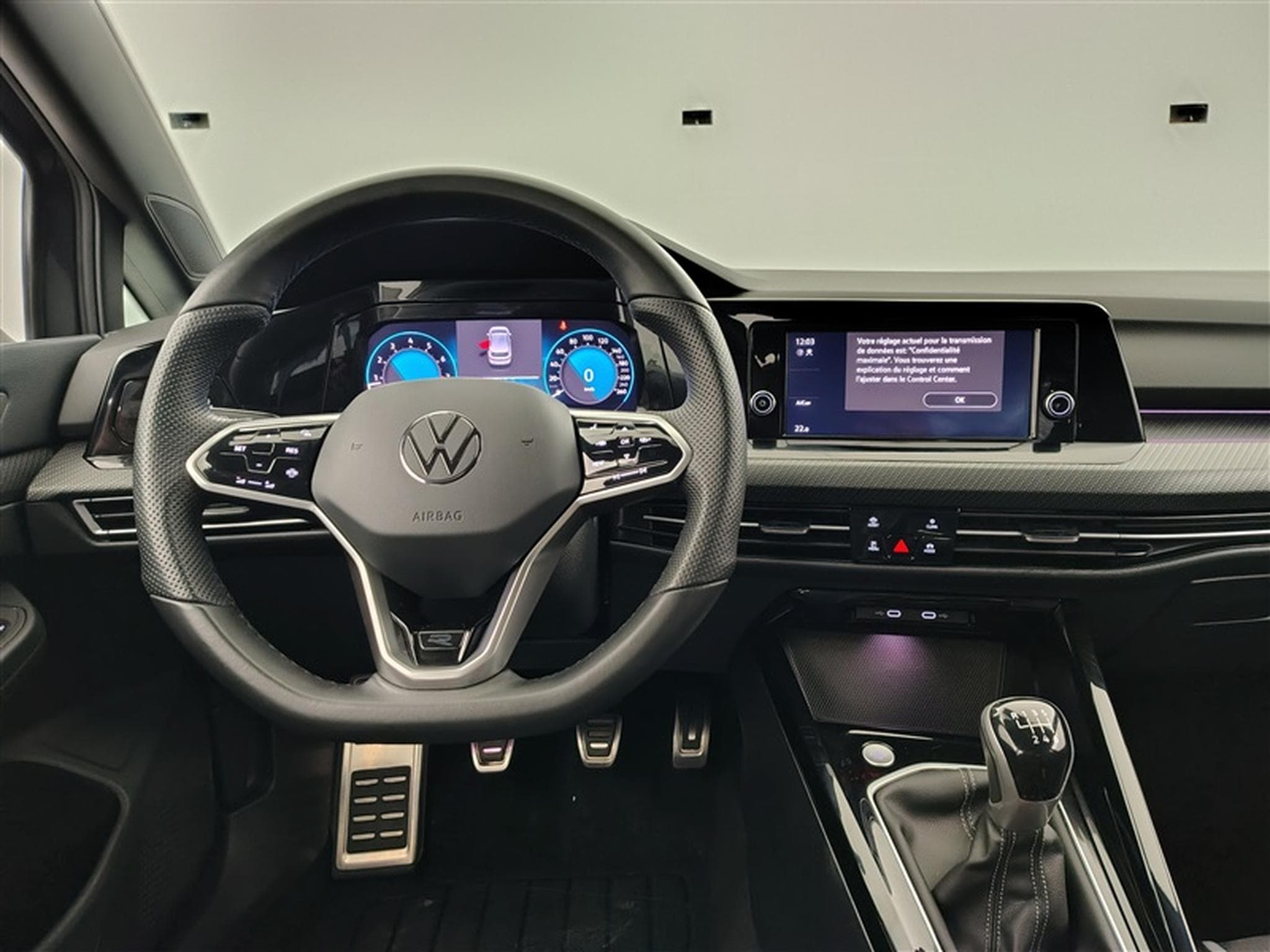 VW Golf 1.5 TSi 130Cv R-Line CARPLAY / FULL LED / ALU (2024) - Foto 8