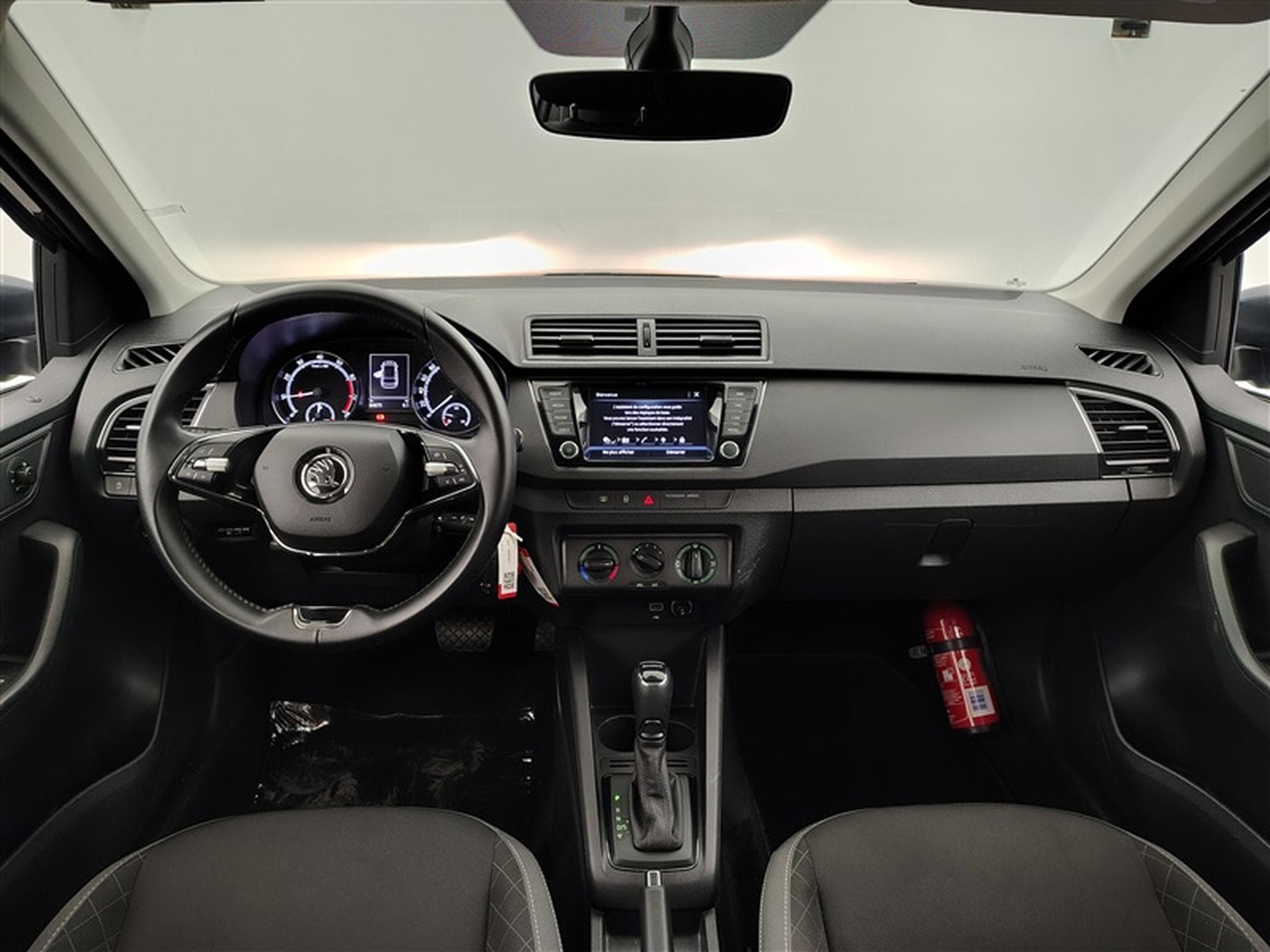 Skoda Fabia SW 1.0 TSI Ambition DSG/NAVI/LED/JA/PDC (2021) - Photo 8