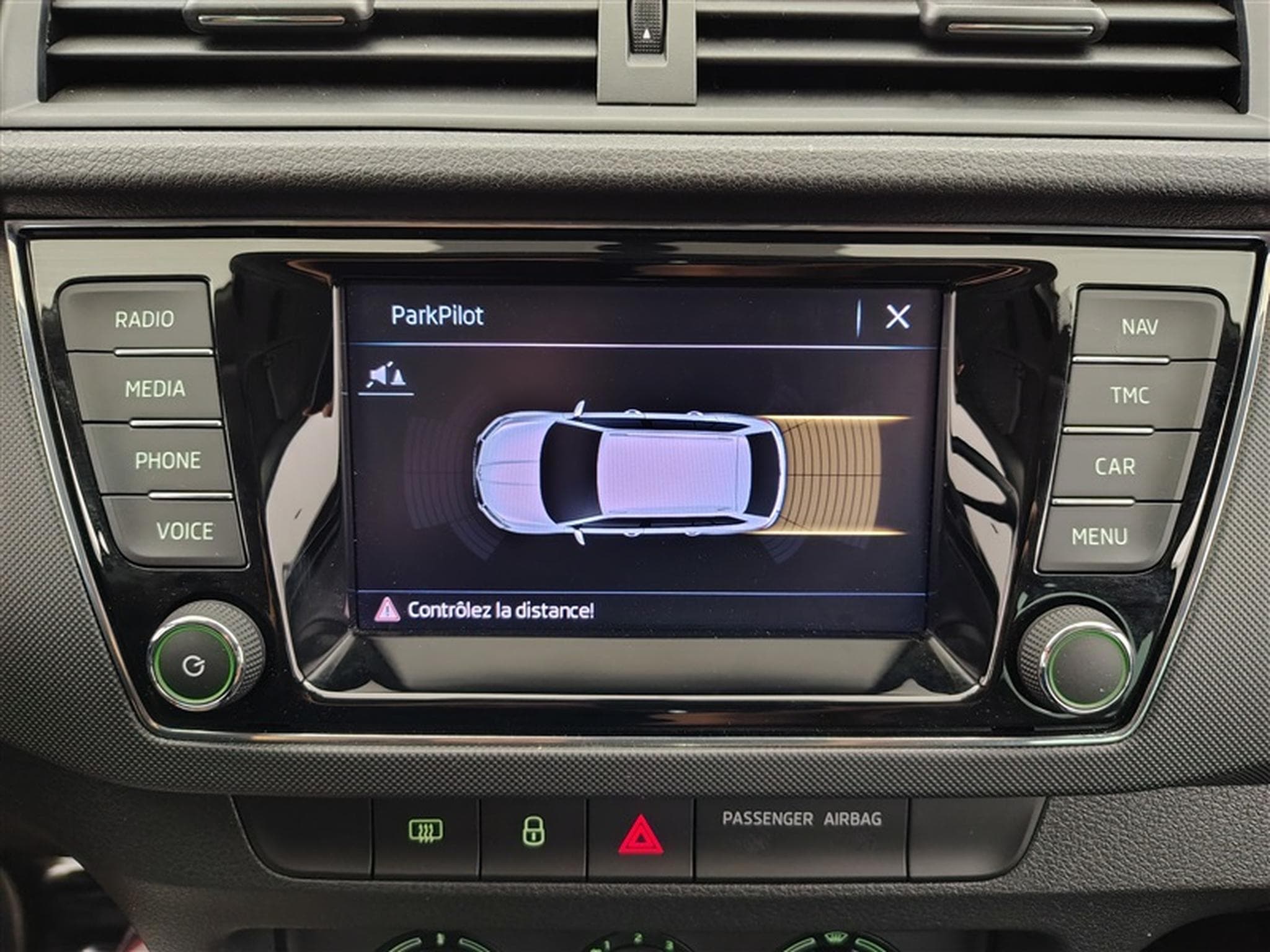 Skoda Fabia SW 1.0 TSI Ambition DSG/NAVI/LED/JA/PDC (2021) - Photo 18