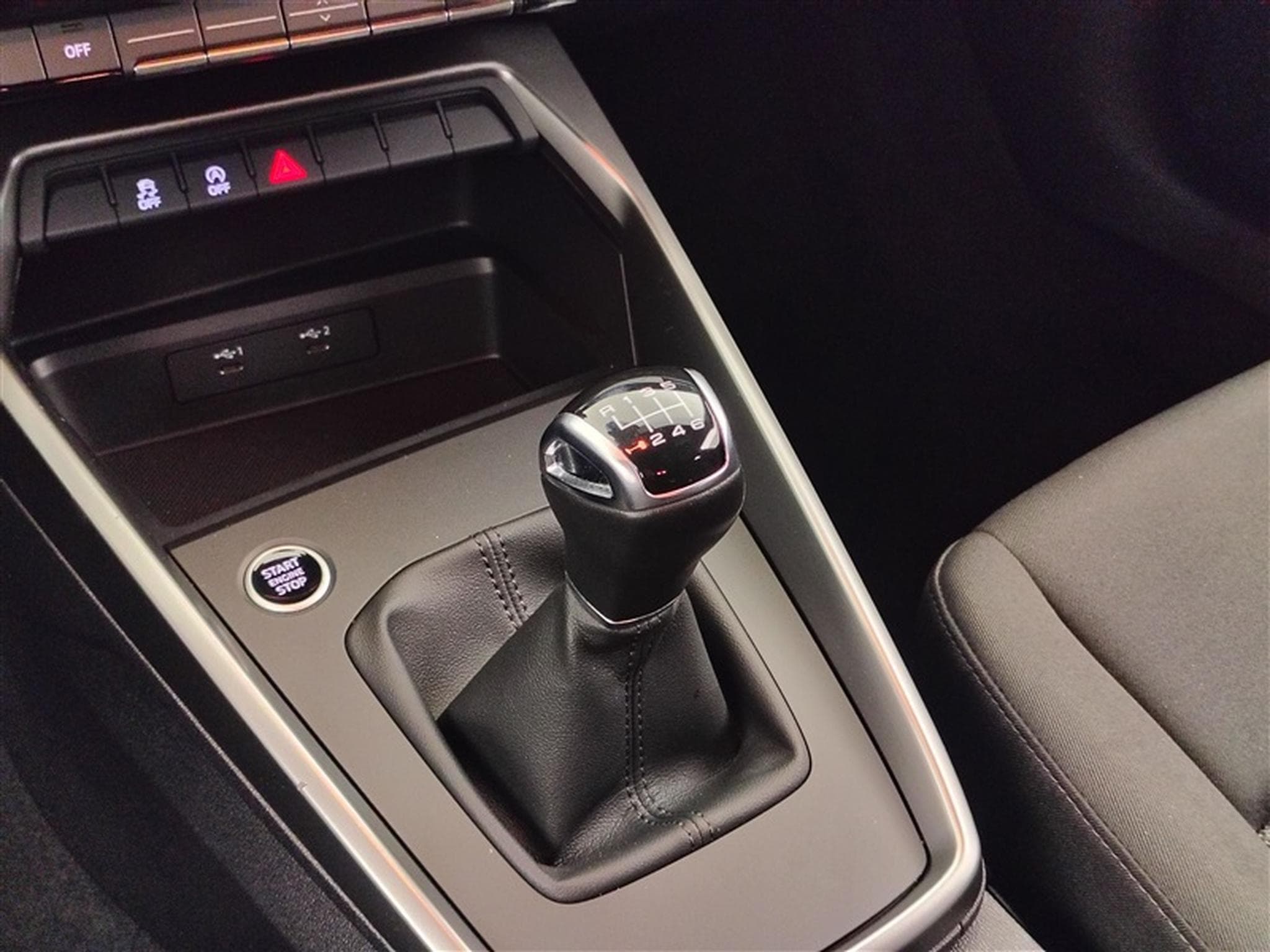 Audi A3 Sportback 30 TFSI Navi / Led / PDC (2022) - Foto 11