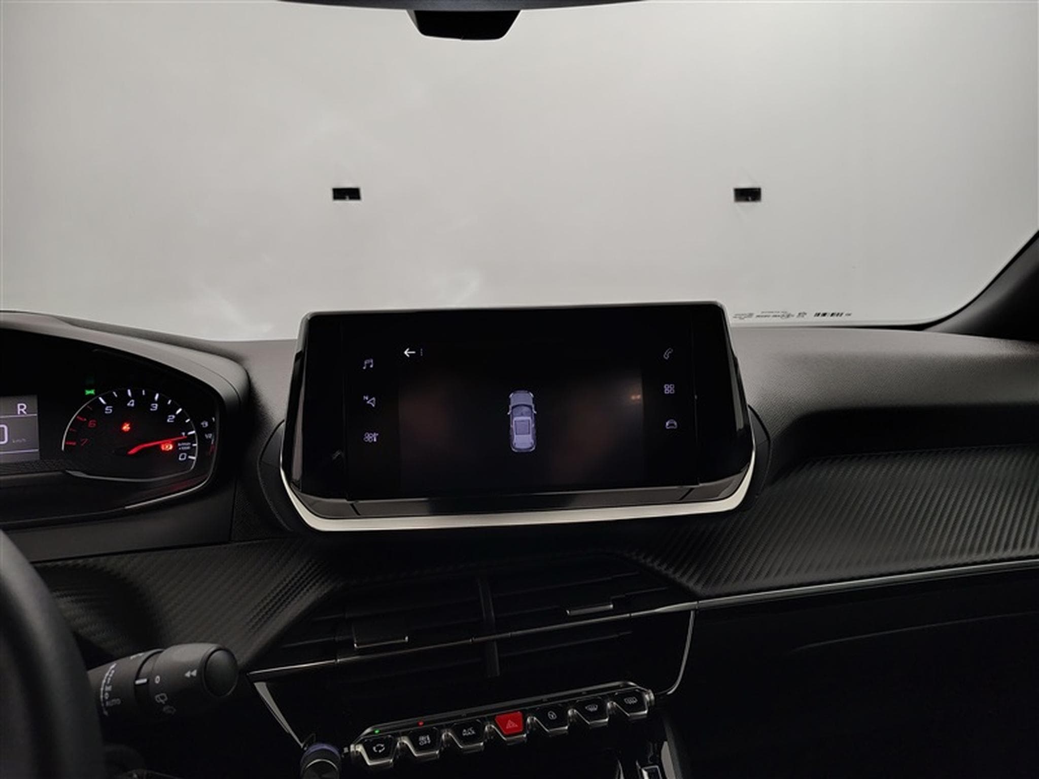 Peugeot 2008 1.2 PureTech 130Cv EAT8 Allure NAVI / CARPLAY / ALU (2023) - Foto 17