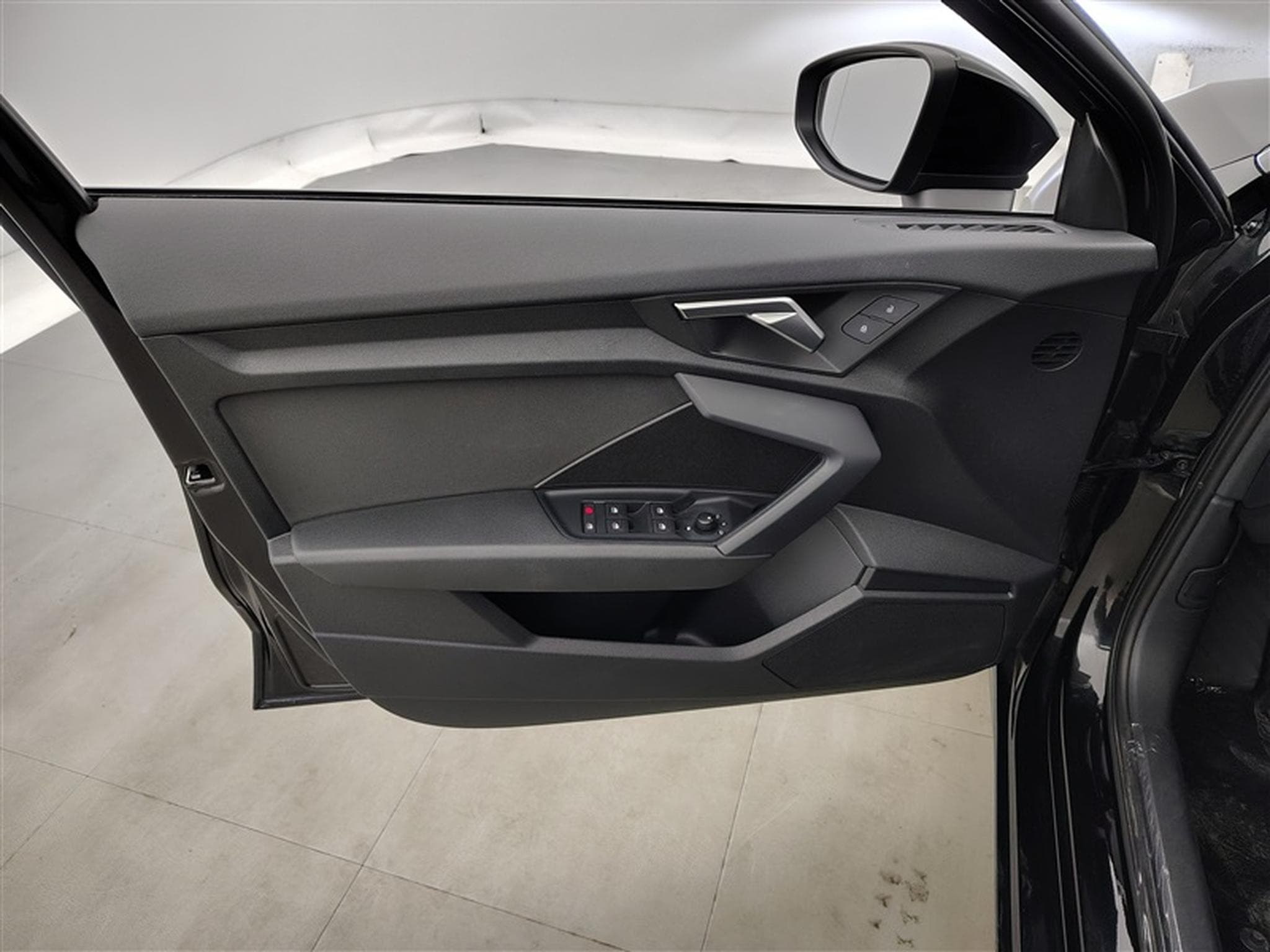 Audi A3 Sportback 35 TFSI S-Tronic Navi / Led / PDC av+ar (2023) - Photo 16