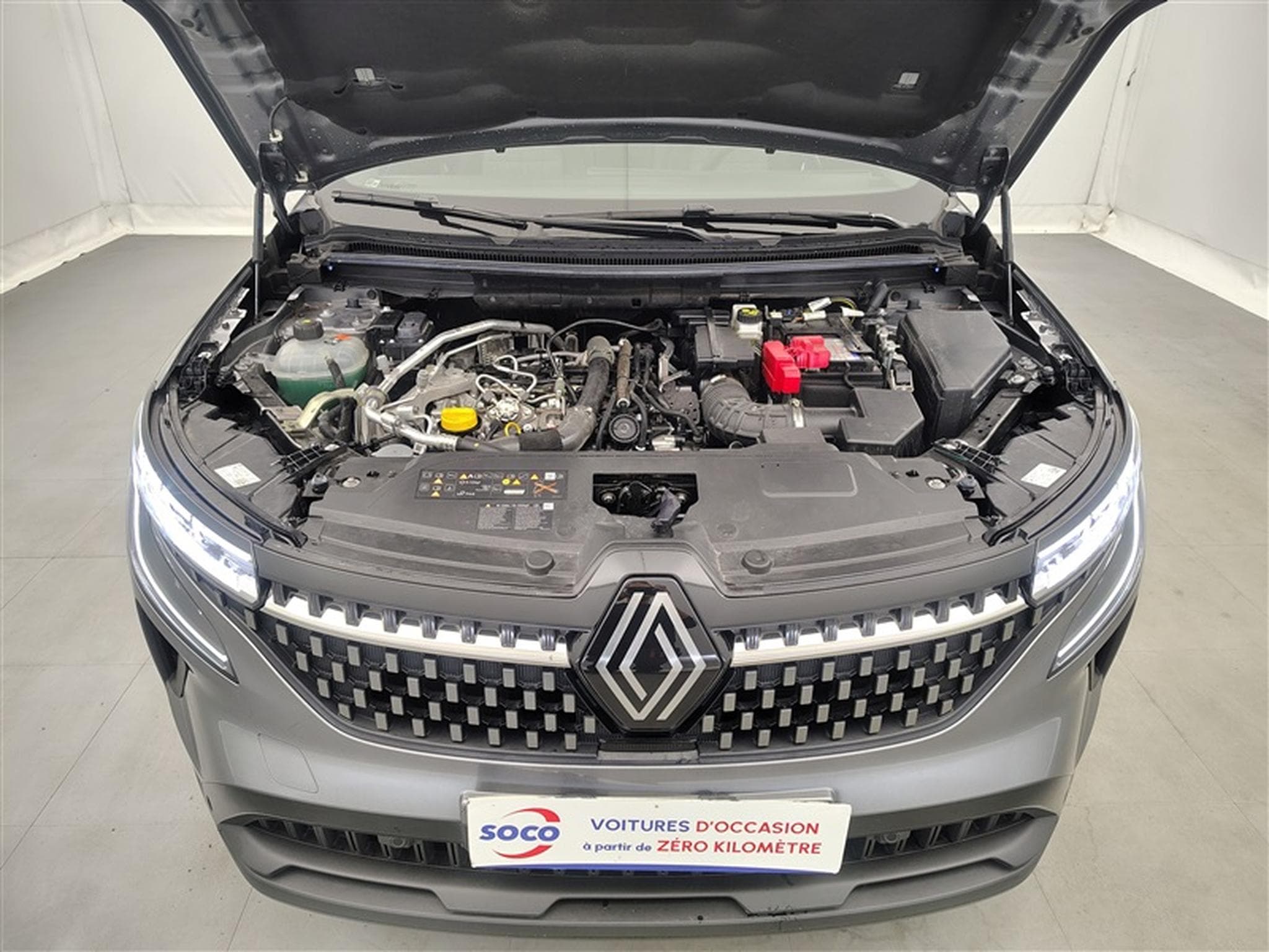 Renault Austral 1.3 T MHEV Techno S-CUIR / NAVI / FULL LED (2025) - Photo 21