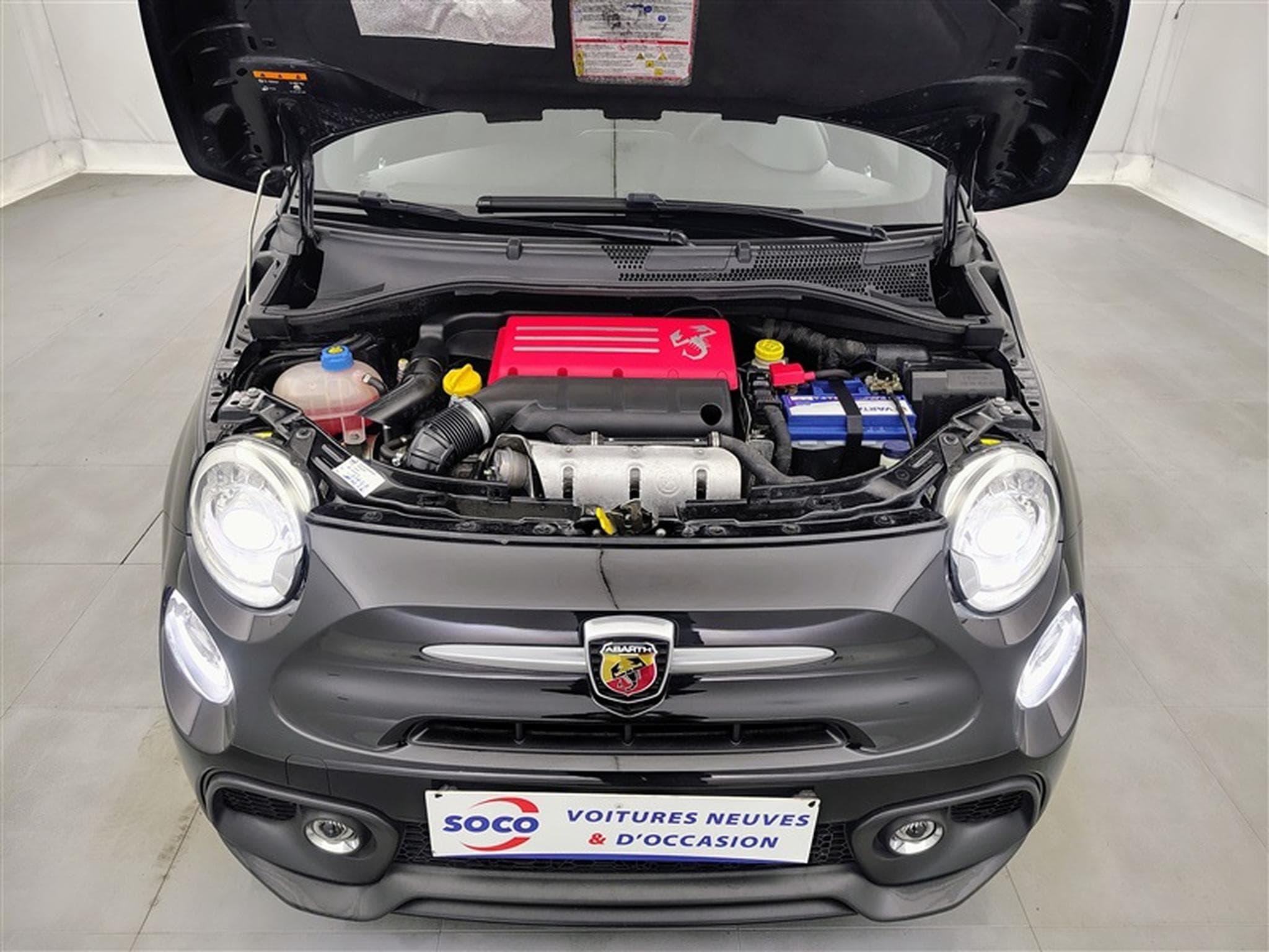 Abarth 595 1.4 T-Jet NAVI/FULL LED/PDC/JA17 (2020) - Photo 19