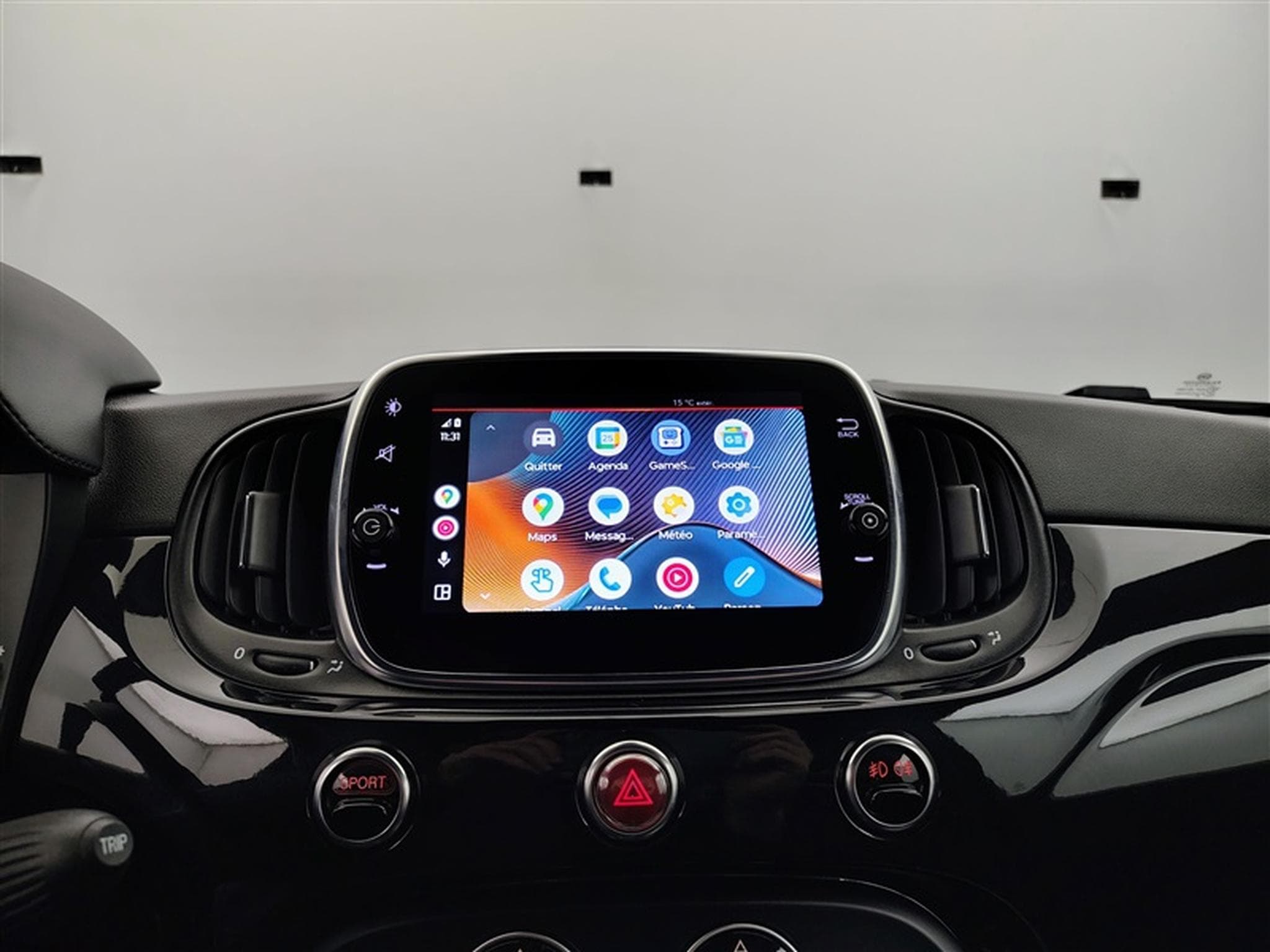 Abarth 595 1.4 T-Jet NAVI/FULL LED/PDC/JA17 (2020) - Photo 20