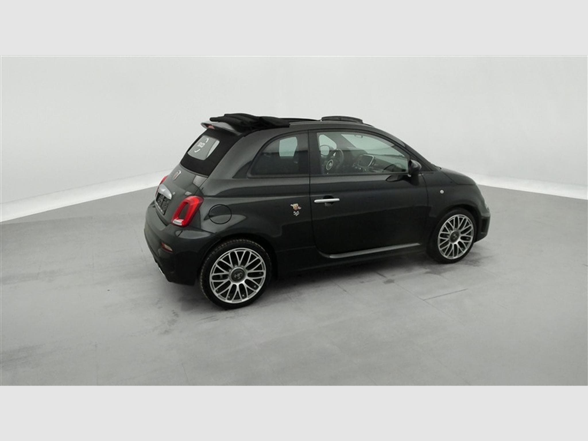 Abarth 595 1.4 T-Jet NAVI/FULL LED/PDC/JA17 (2020) - Photo 25