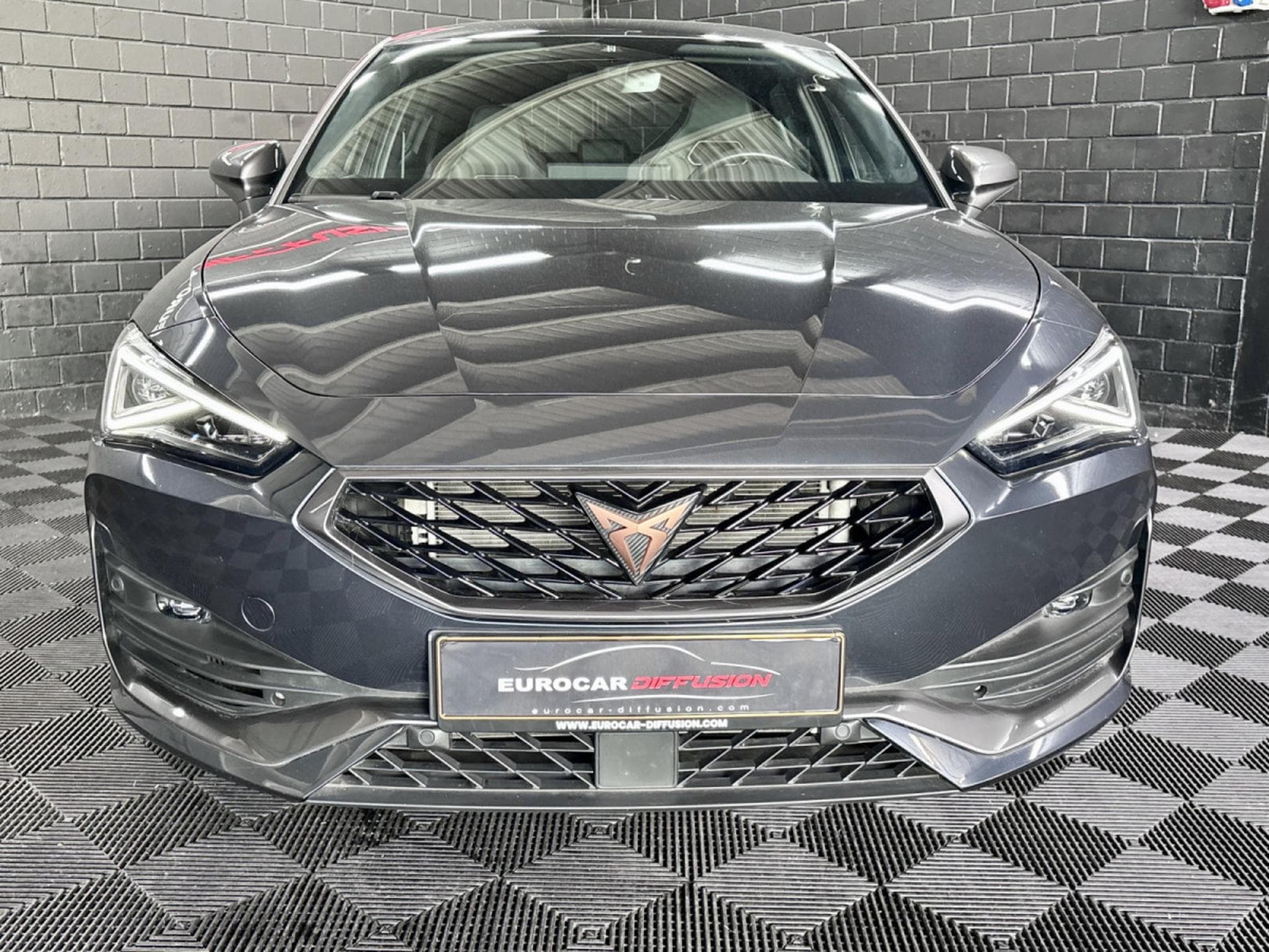 Cupra Leon VZ 2.0 TSI 300CV *VSS* BEATS * CAM *  MATRIX * (2024) - Photo 2