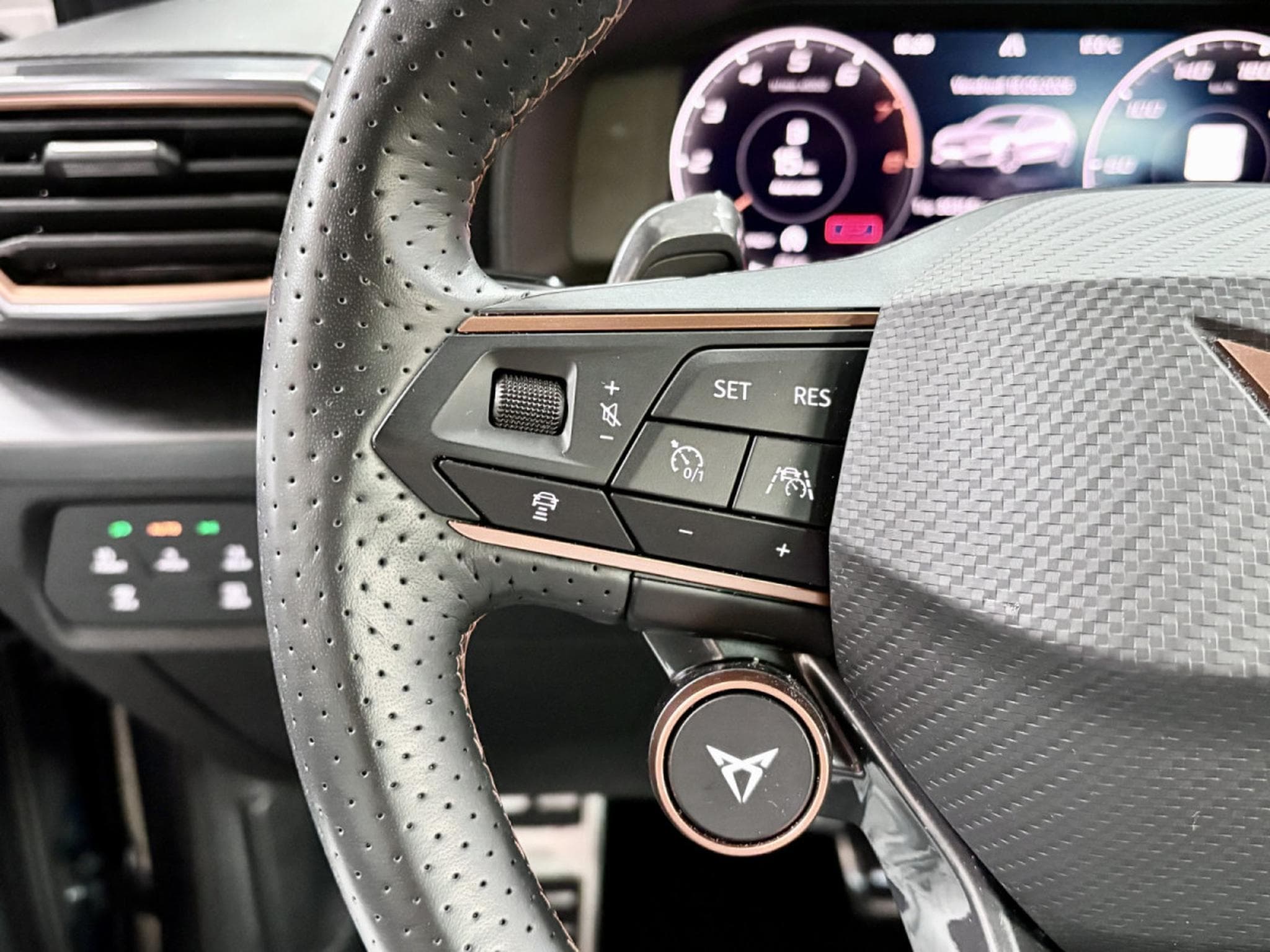 Cupra Leon VZ 2.0 TSI 300CV *VSS* BEATS * CAM *  MATRIX * (2024) - Photo 11