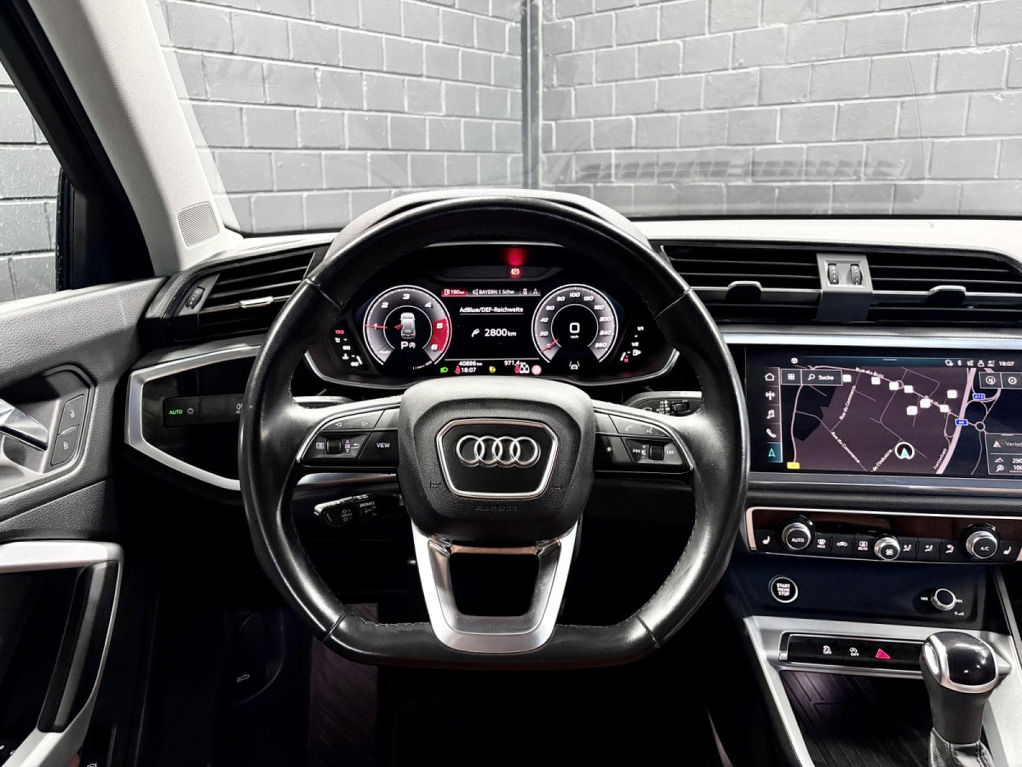 Audi Q3 35 TDI S TRONIC 7 150 CV *ATTELAGE* ACC * HAYON * (2023) - Photo 10