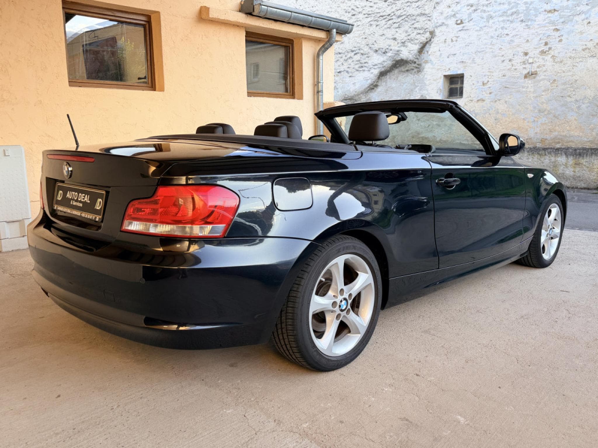 BMW 118 i Cabrio 143cv (2011) - Photo 5