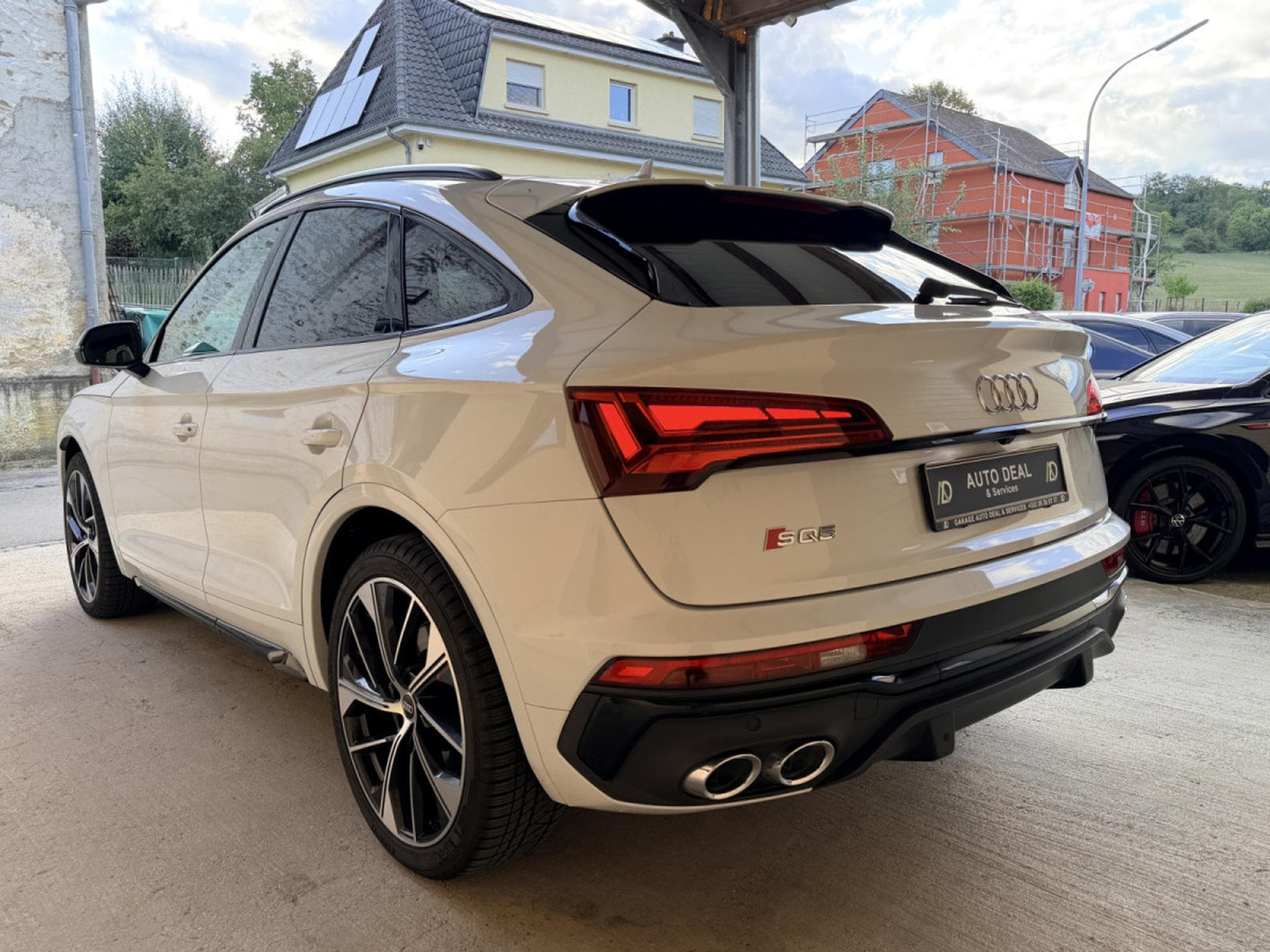 Audi SQ5 Quattro 341cv (2023) - Photo 4