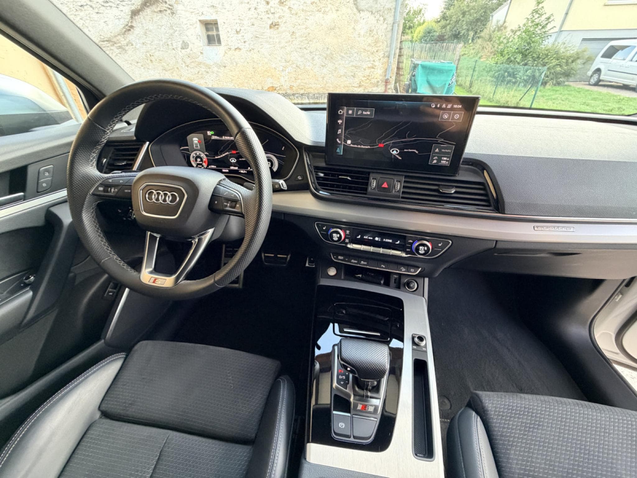 Audi SQ5 Quattro 341cv (2023) - Photo 8