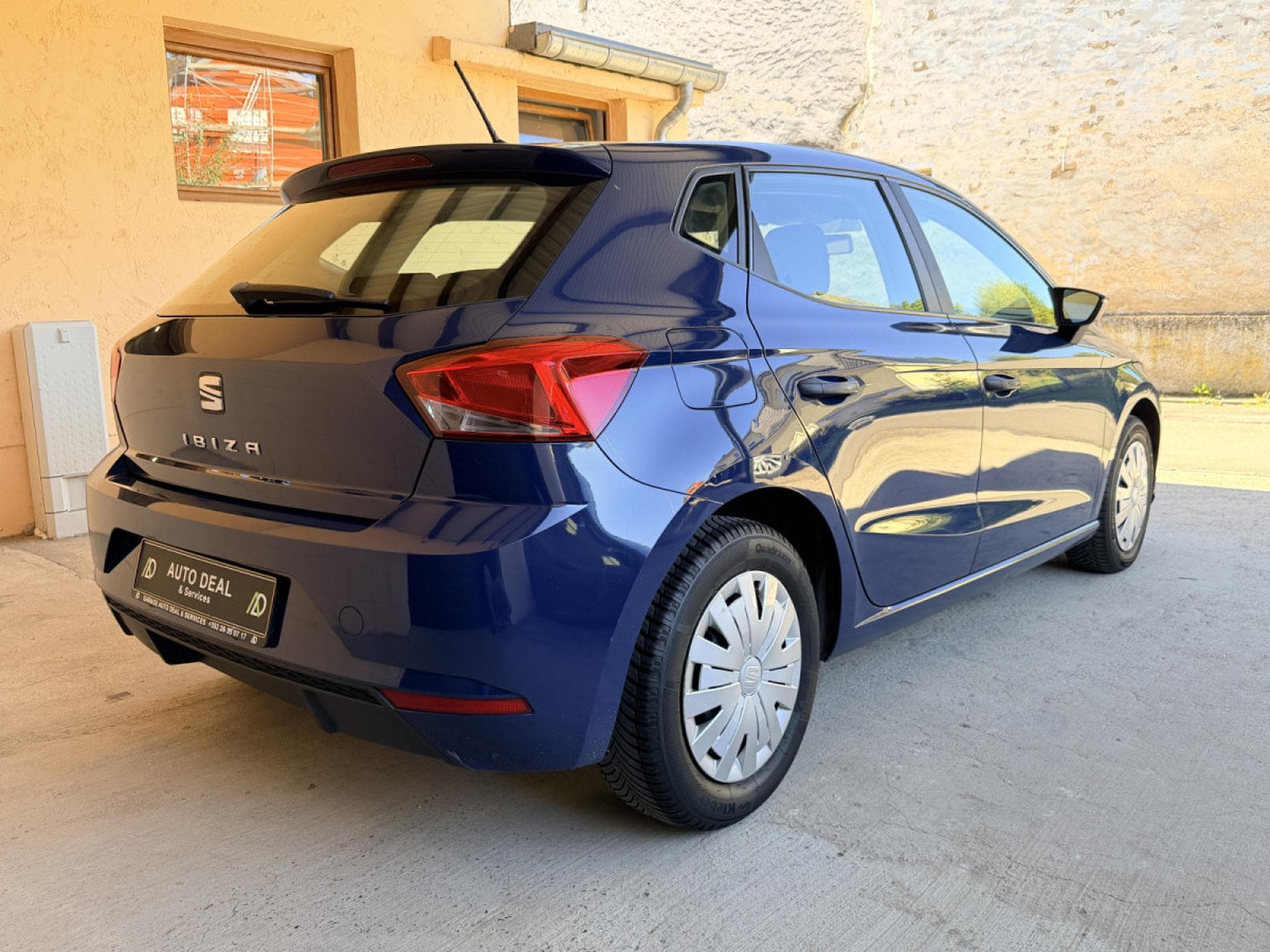Seat Ibiza 1.0 COOL&SOUND 95CV (2019) - Photo 5