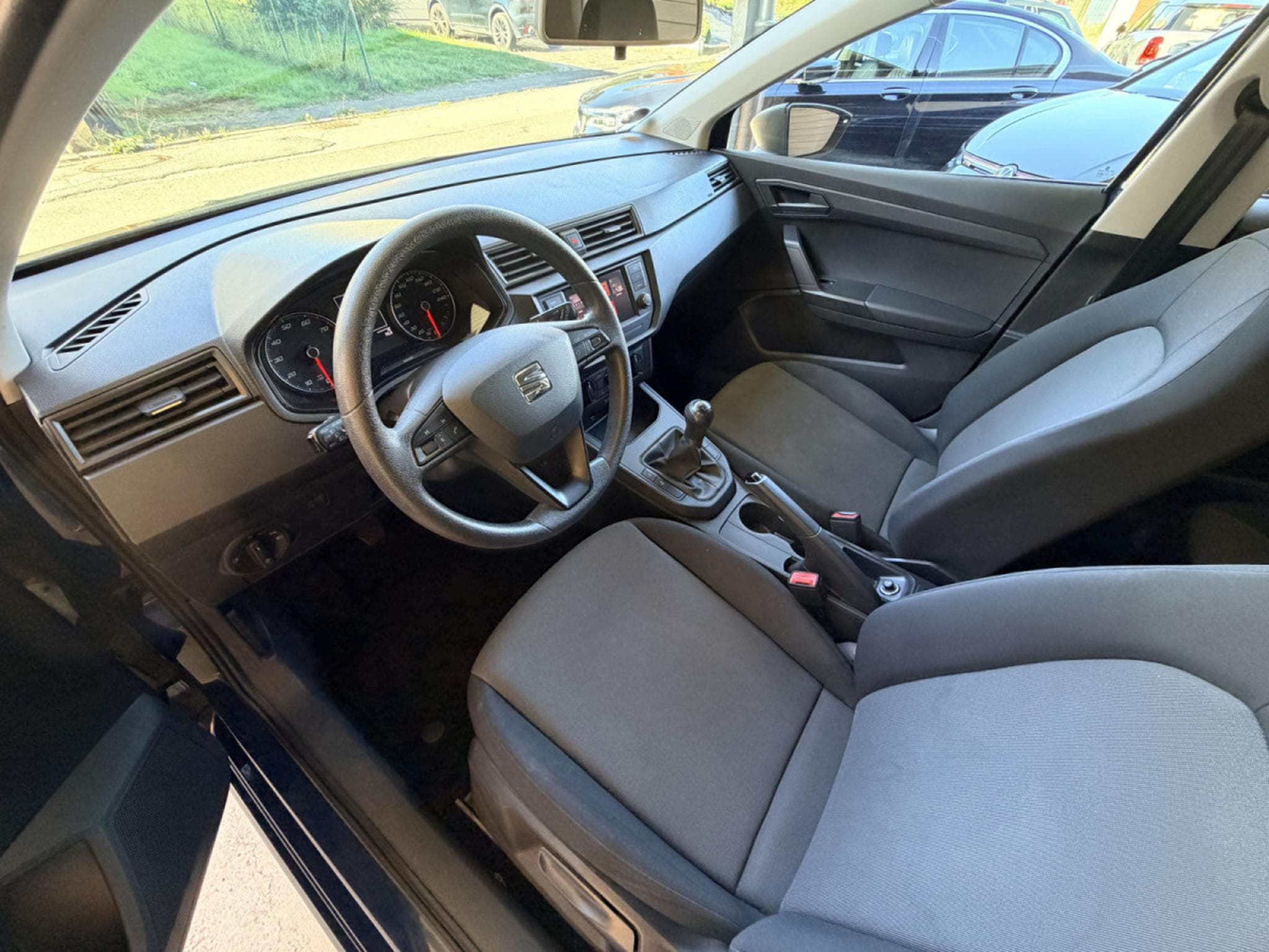Seat Ibiza 1.0 COOL&SOUND 95CV (2019) - Photo 8