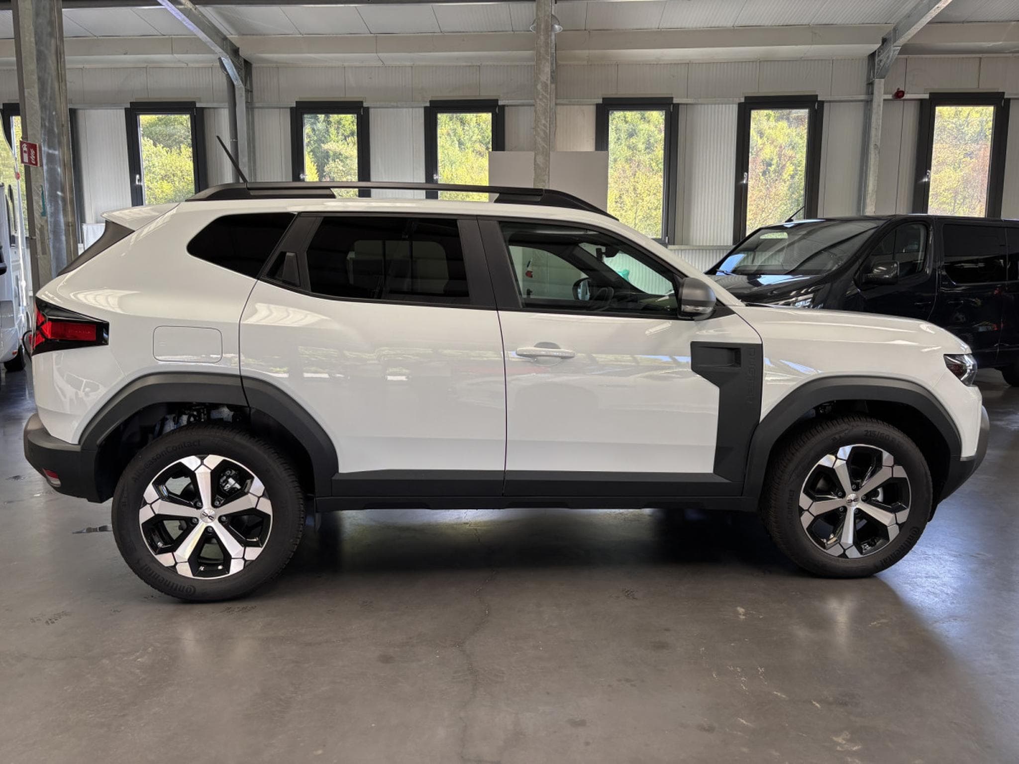 Dacia Duster III 1.2 TCe 4x4 (2026) - Photo 2