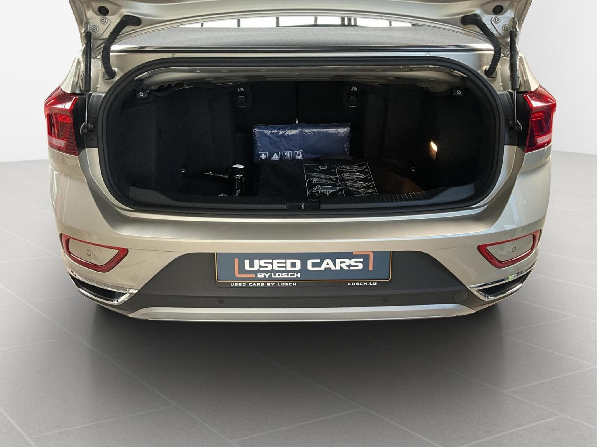 VW T-Roc Cabrio+Style+DSG+LM19+P.Vienna+Ahk+BeatsAudio (2023) - Foto 16