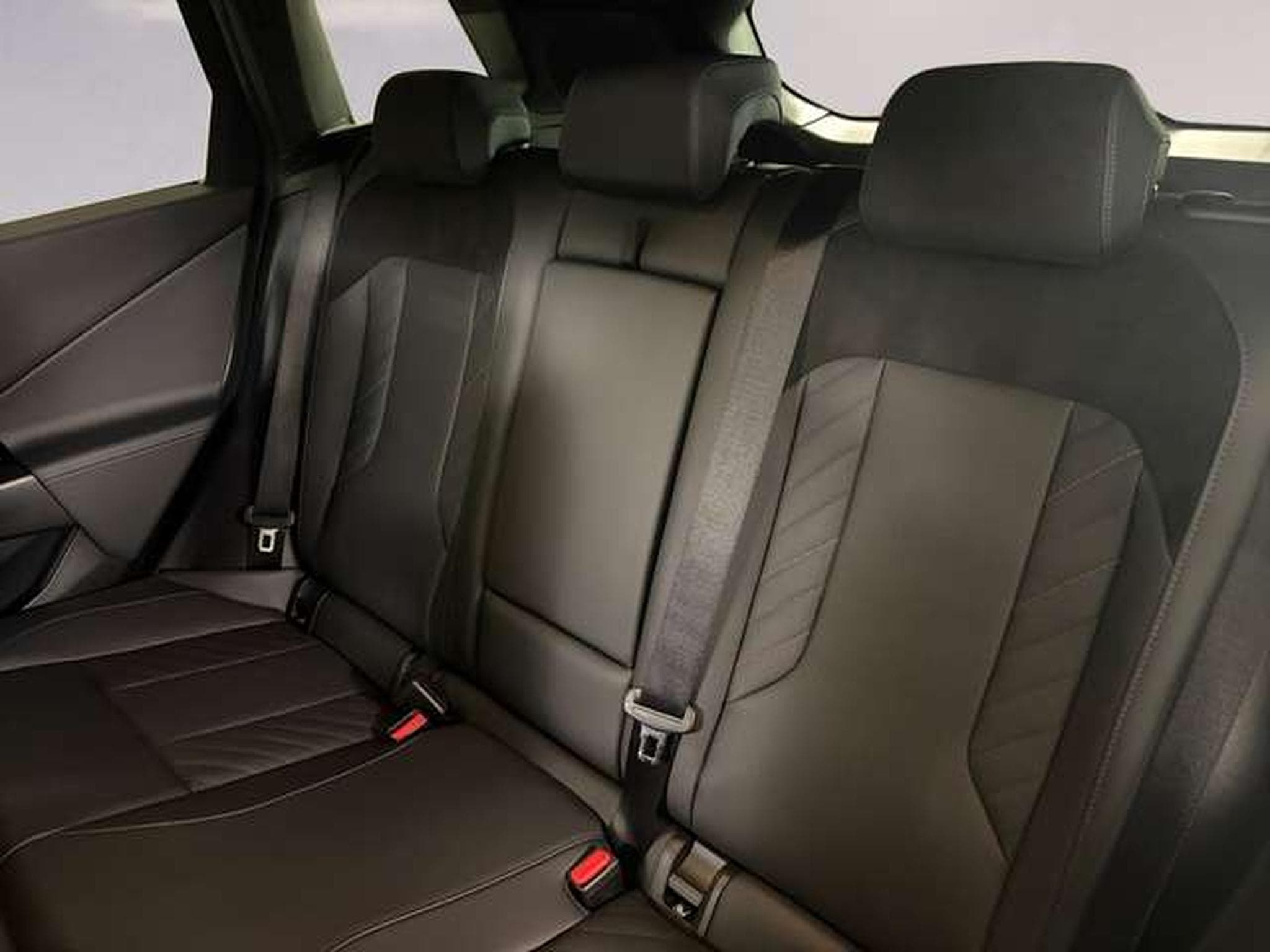 BMW X3 20d xDrive HK HiFi DAB LED RFK (2025) - Photo 9