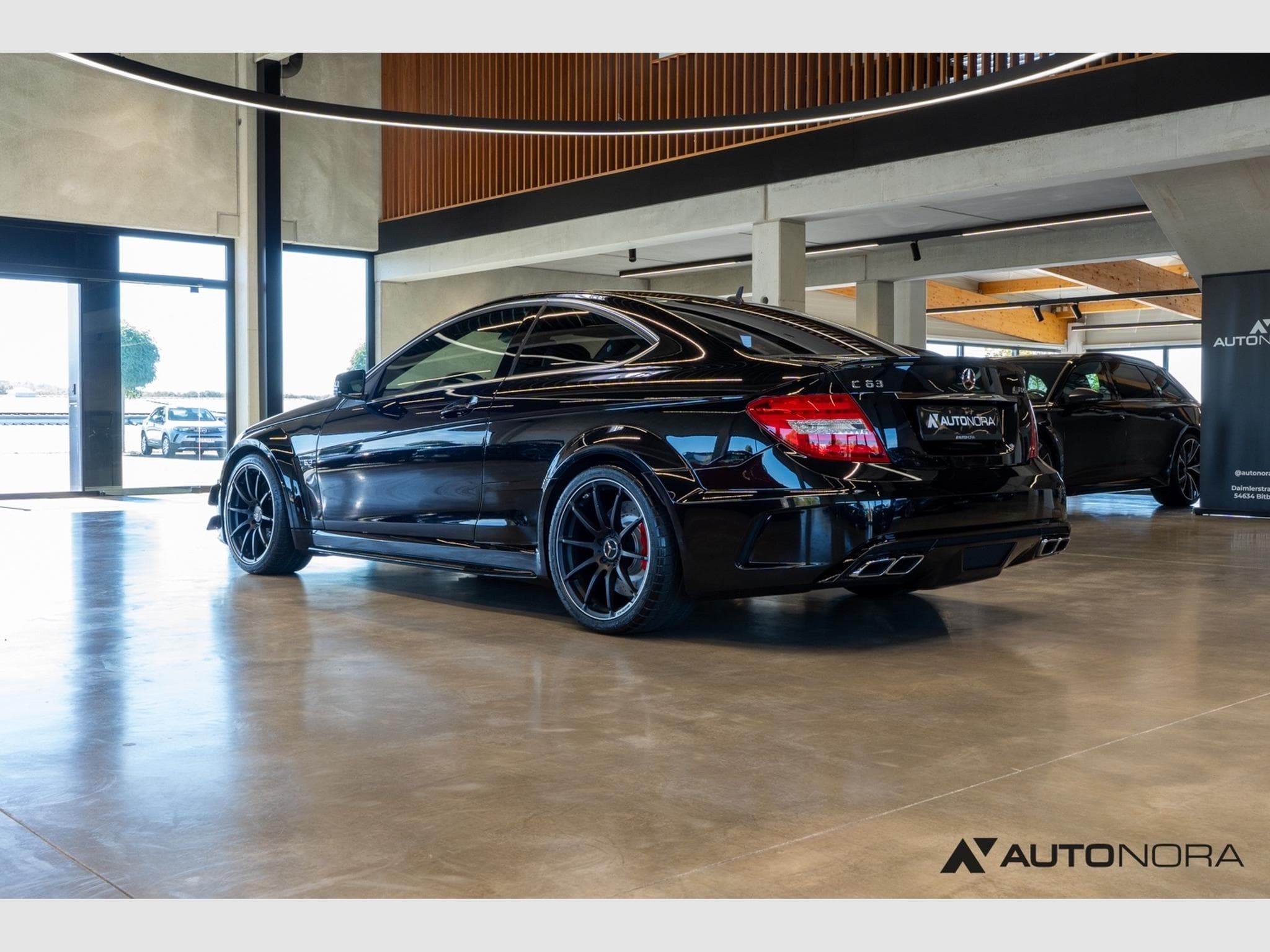 Mercedes C 63 AMG C 63 AMG Coupé Black Series (2013) - Photo 8