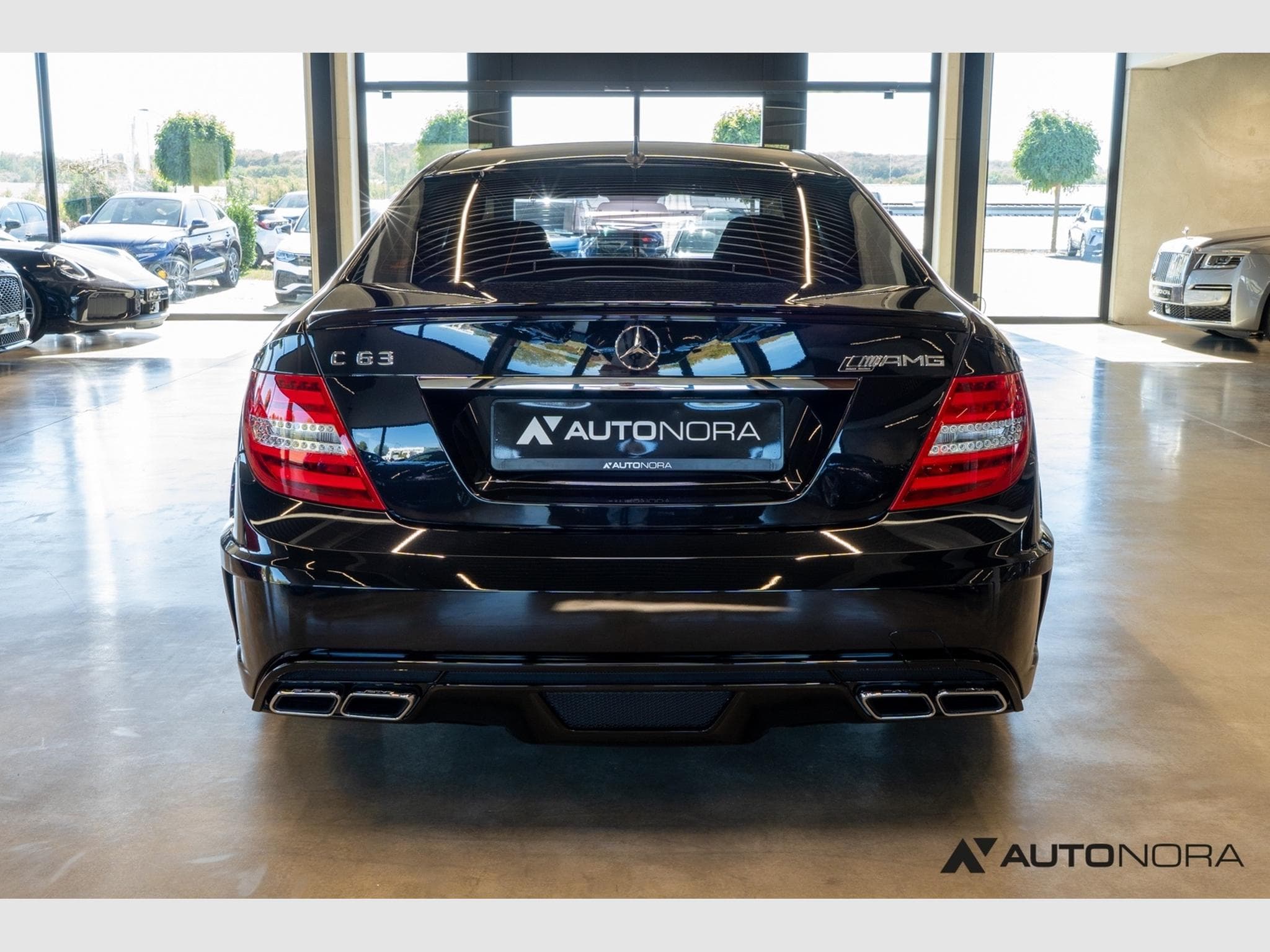 Mercedes C 63 AMG C 63 AMG Coupé Black Series (2013) - Photo 9