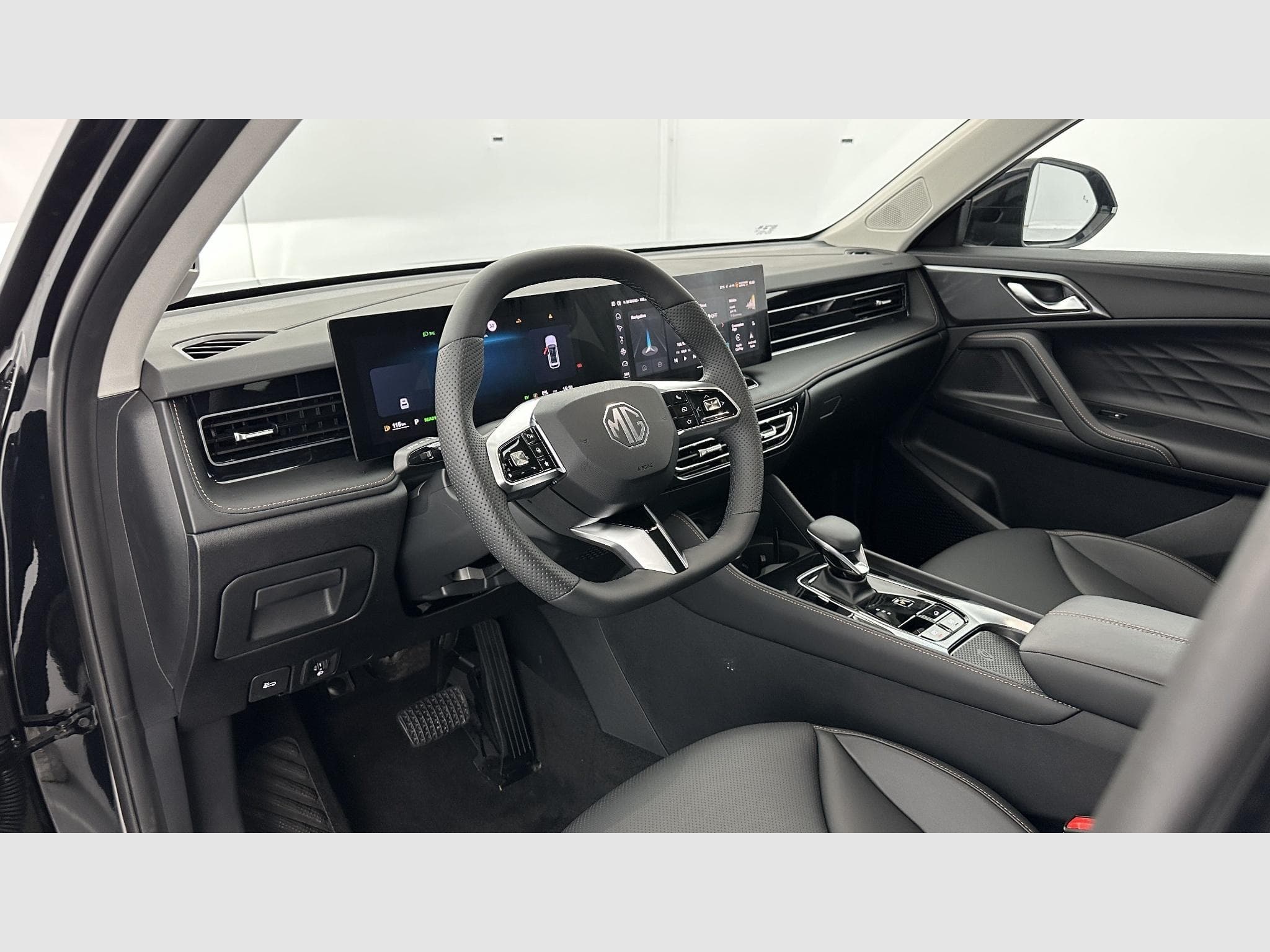 MG EHS 1.5 HYBRID+224 Luxury (2026) - Foto 4
