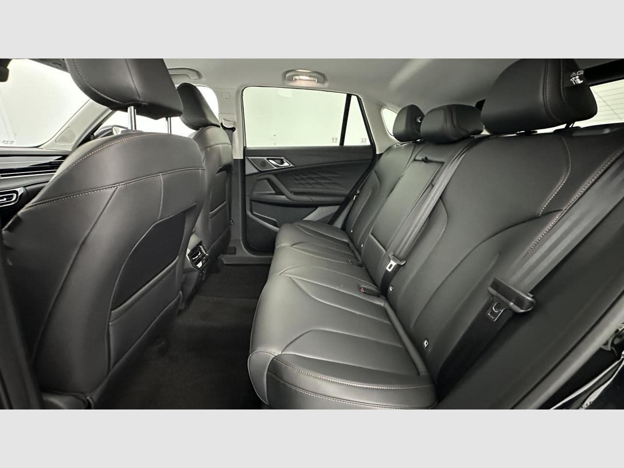 MG EHS 1.5 HYBRID+224 Luxury (2026) - Foto 5