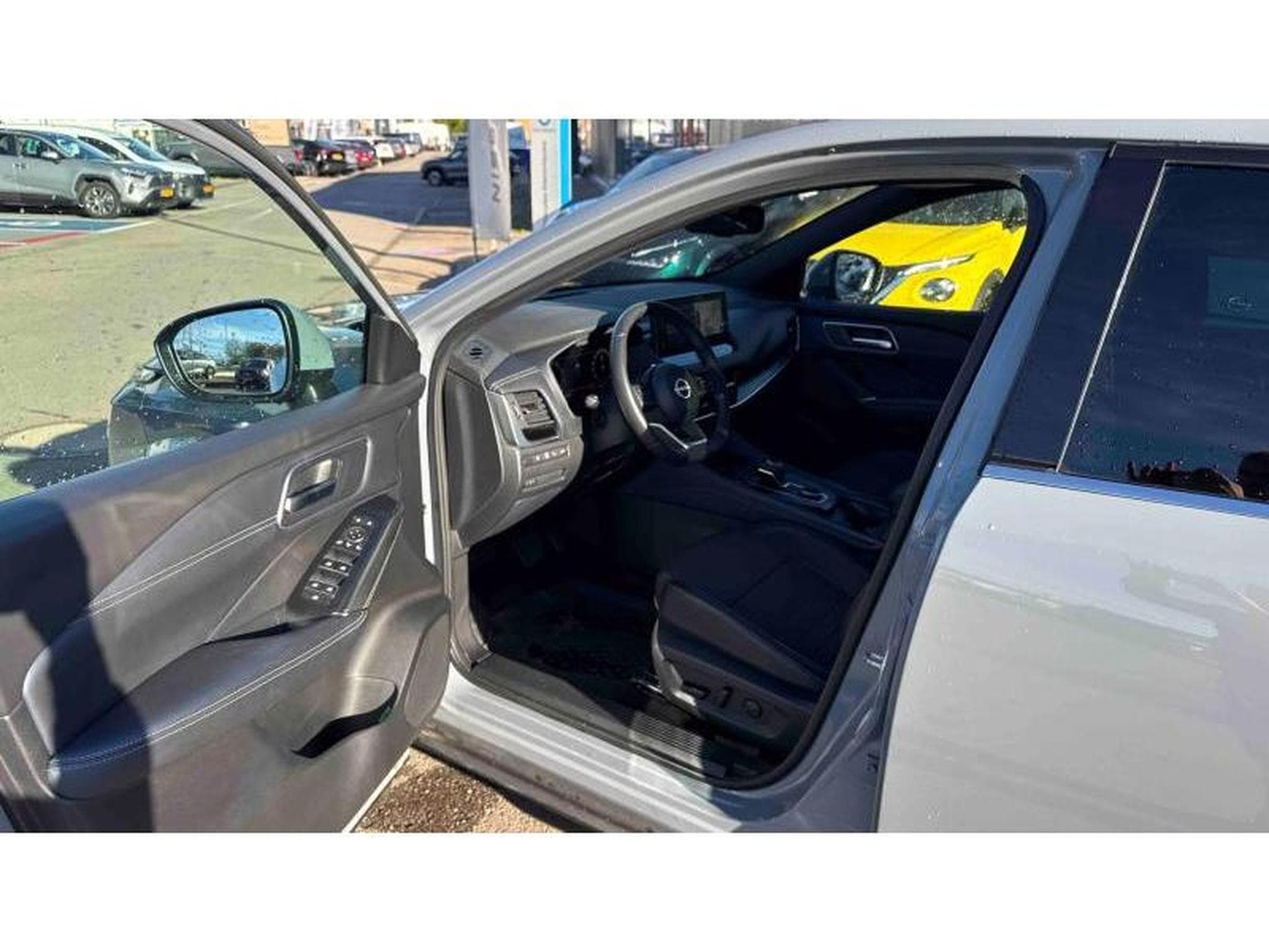 Nissan Qashqai Tekna 4WD (2023) - Foto 27
