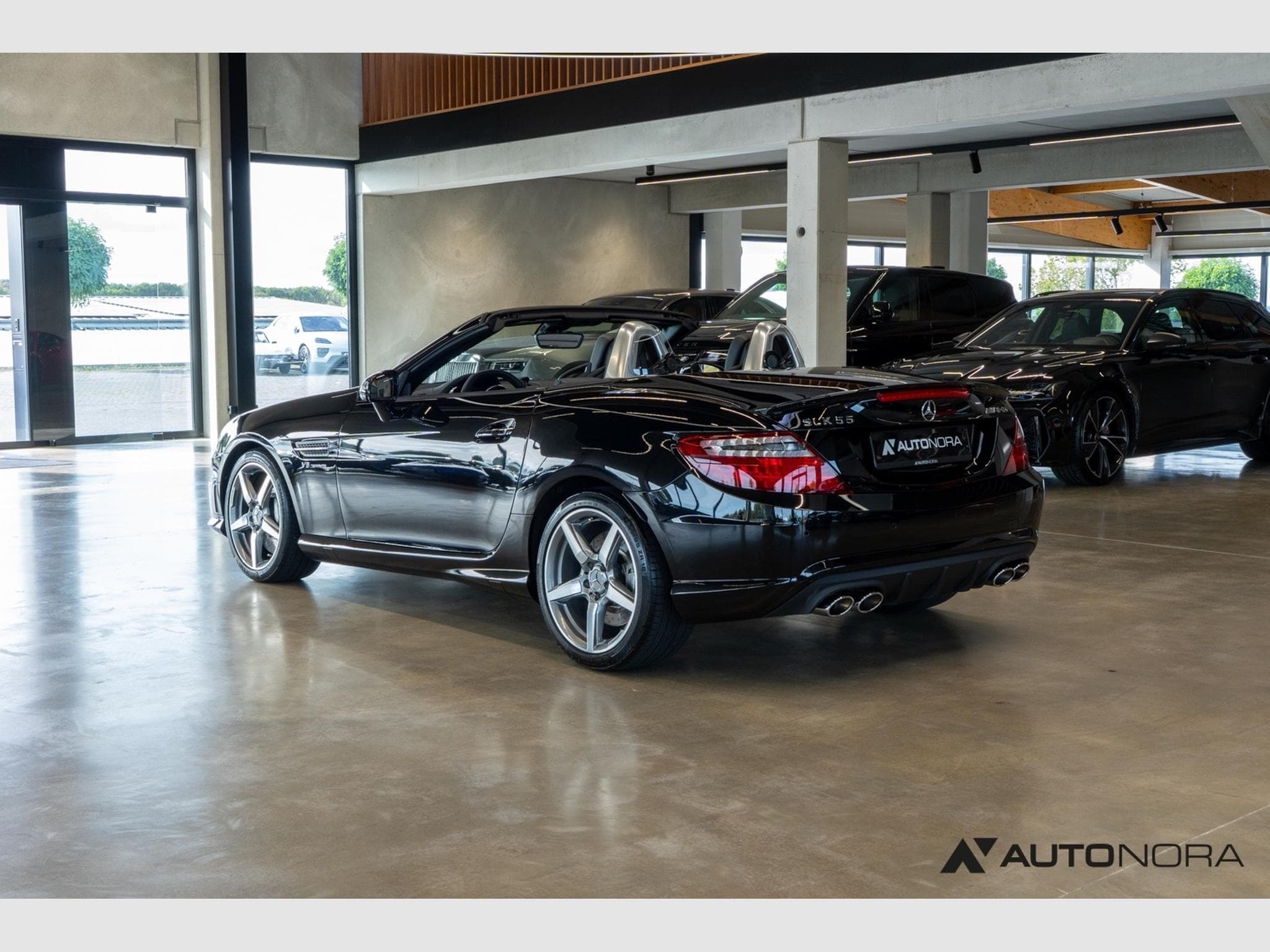Mercedes SLK 55 AMG (2012) - Photo 2