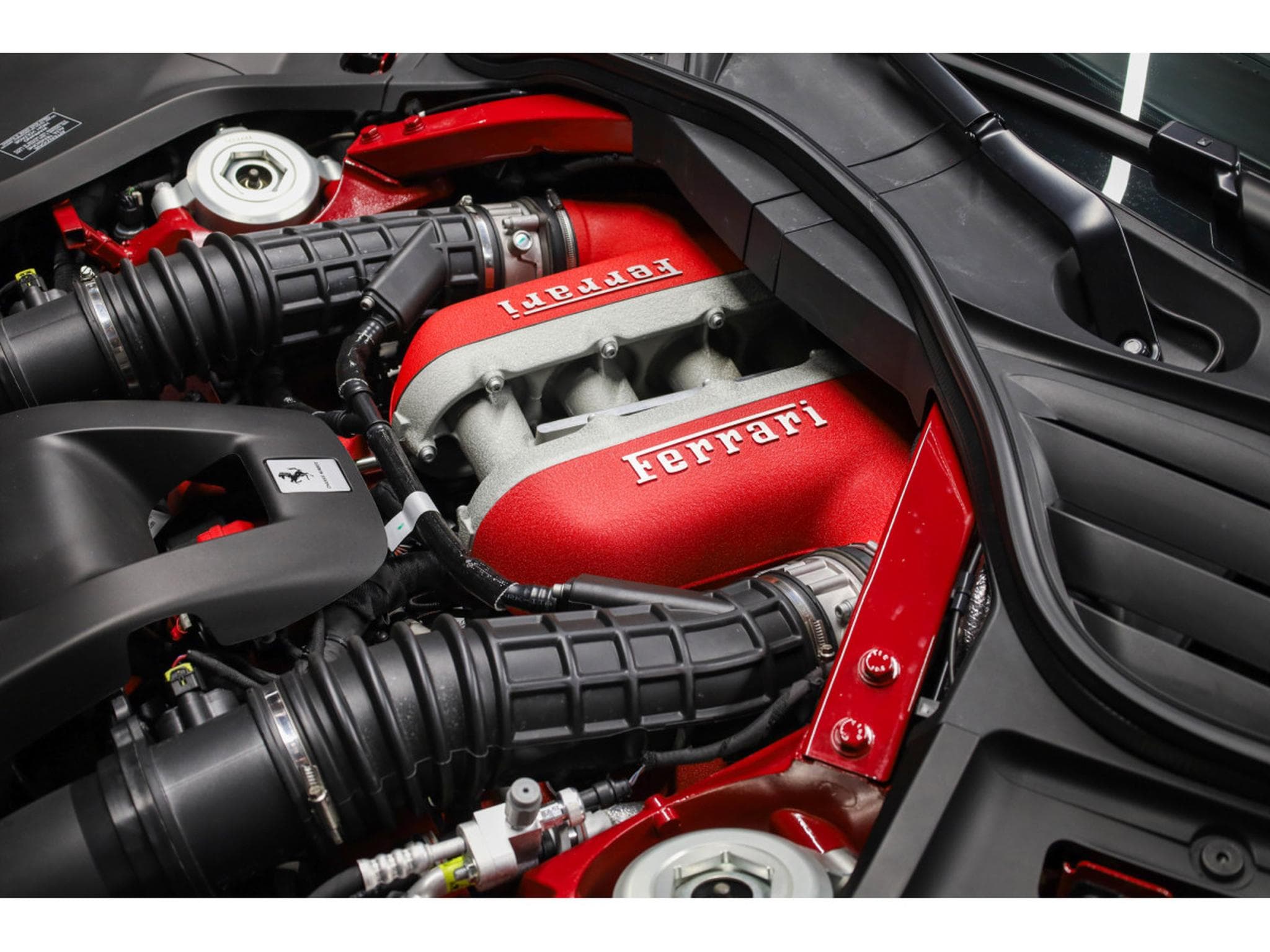 Ferrari Purosangue V12 - ROSSO MUGELLO / FULL CARBONE (2025) - Photo 8