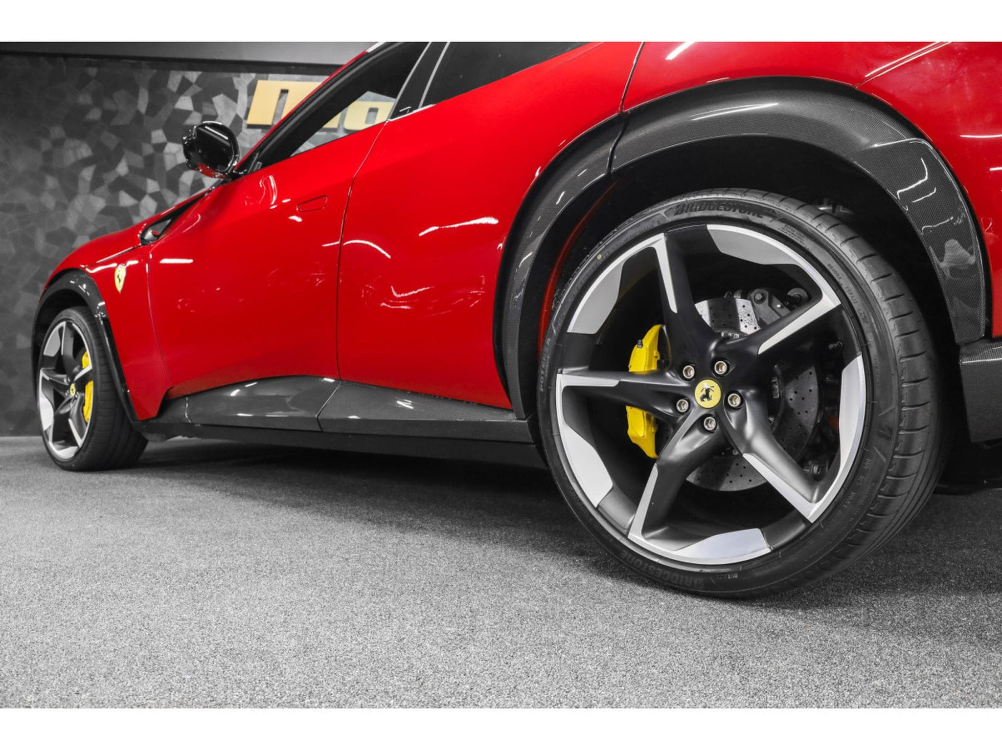 Ferrari Purosangue V12 - ROSSO MUGELLO / FULL CARBONE (2025) - Photo 29