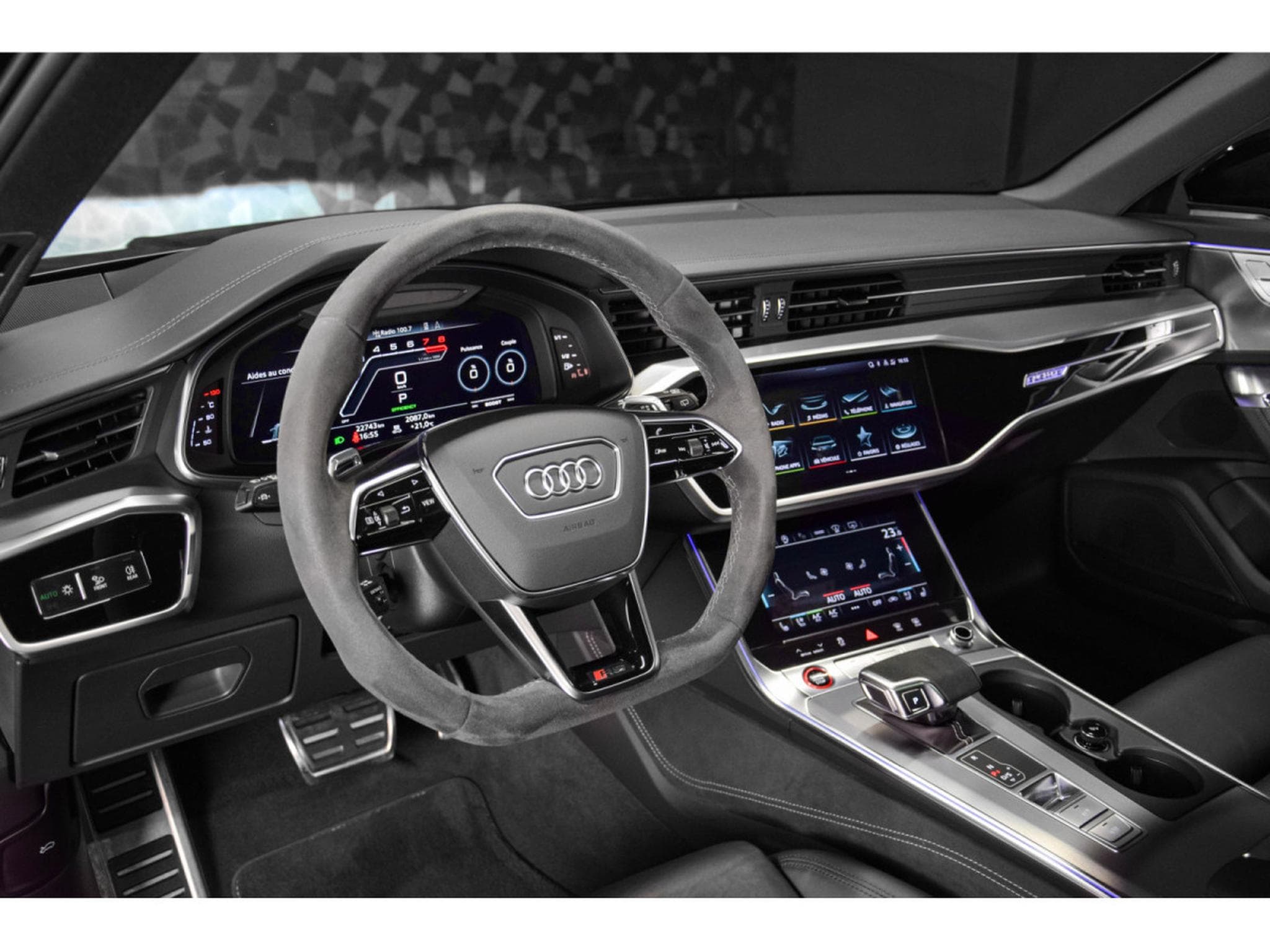 Audi RS6 C8 AVANT (2022) - Photo 8