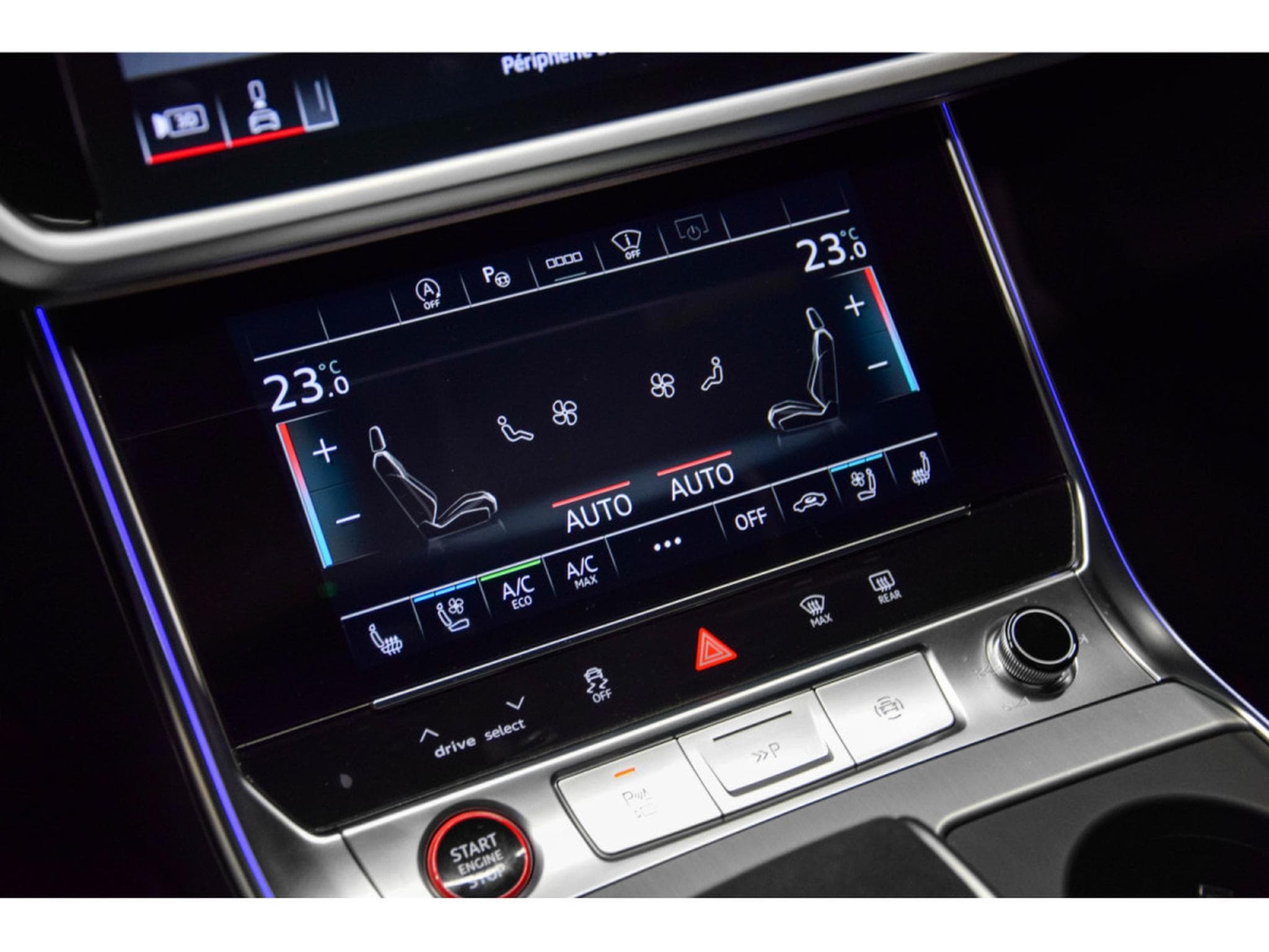 Audi RS6 C8 AVANT (2022) - Photo 21