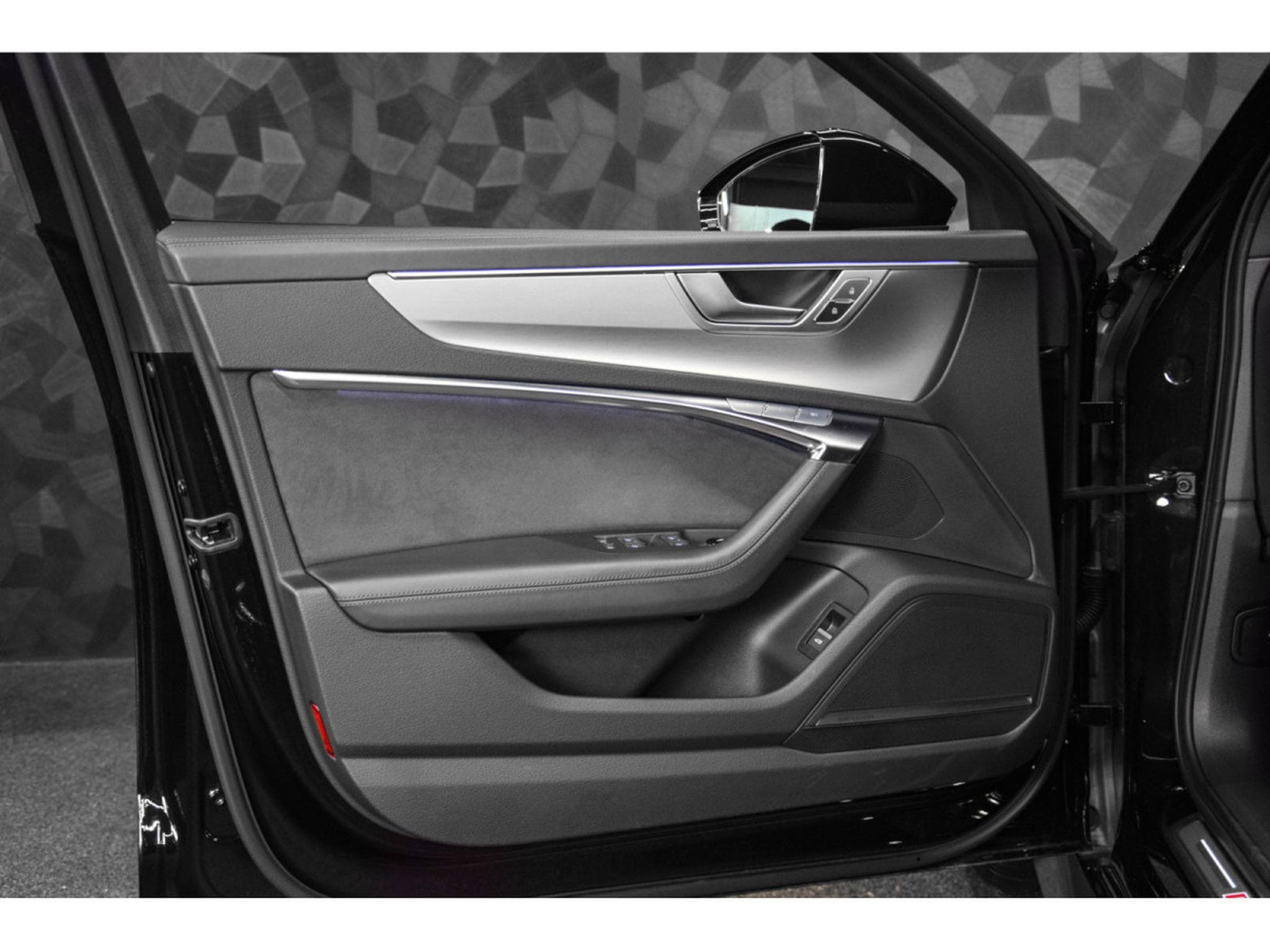 Audi RS6 C8 AVANT (2022) - Photo 24