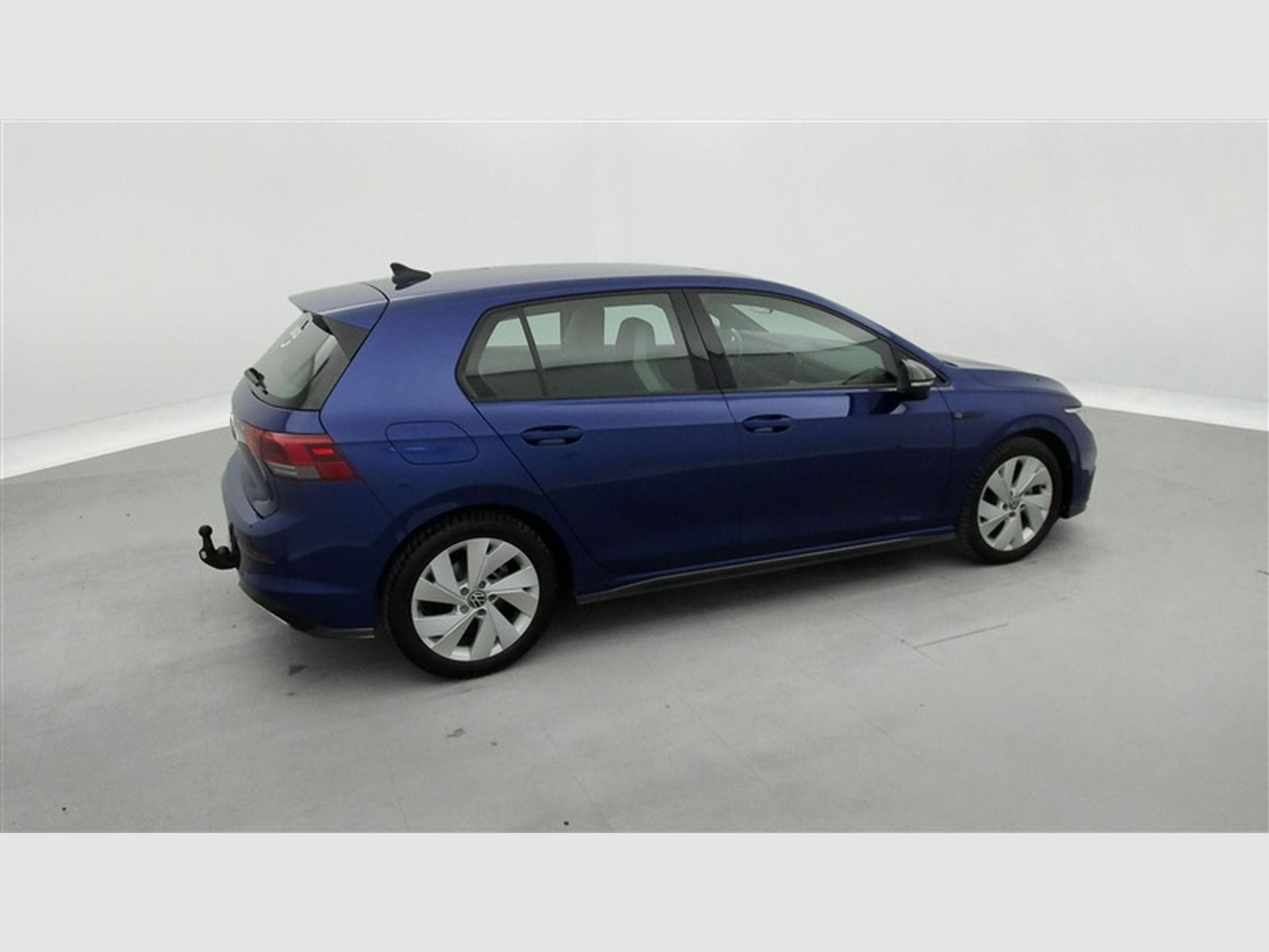 VW Golf 1.5 TSI 130cv R-Line NAVI / FULL LED / PDC AV+AR / JA 17" (2022) - Foto 24