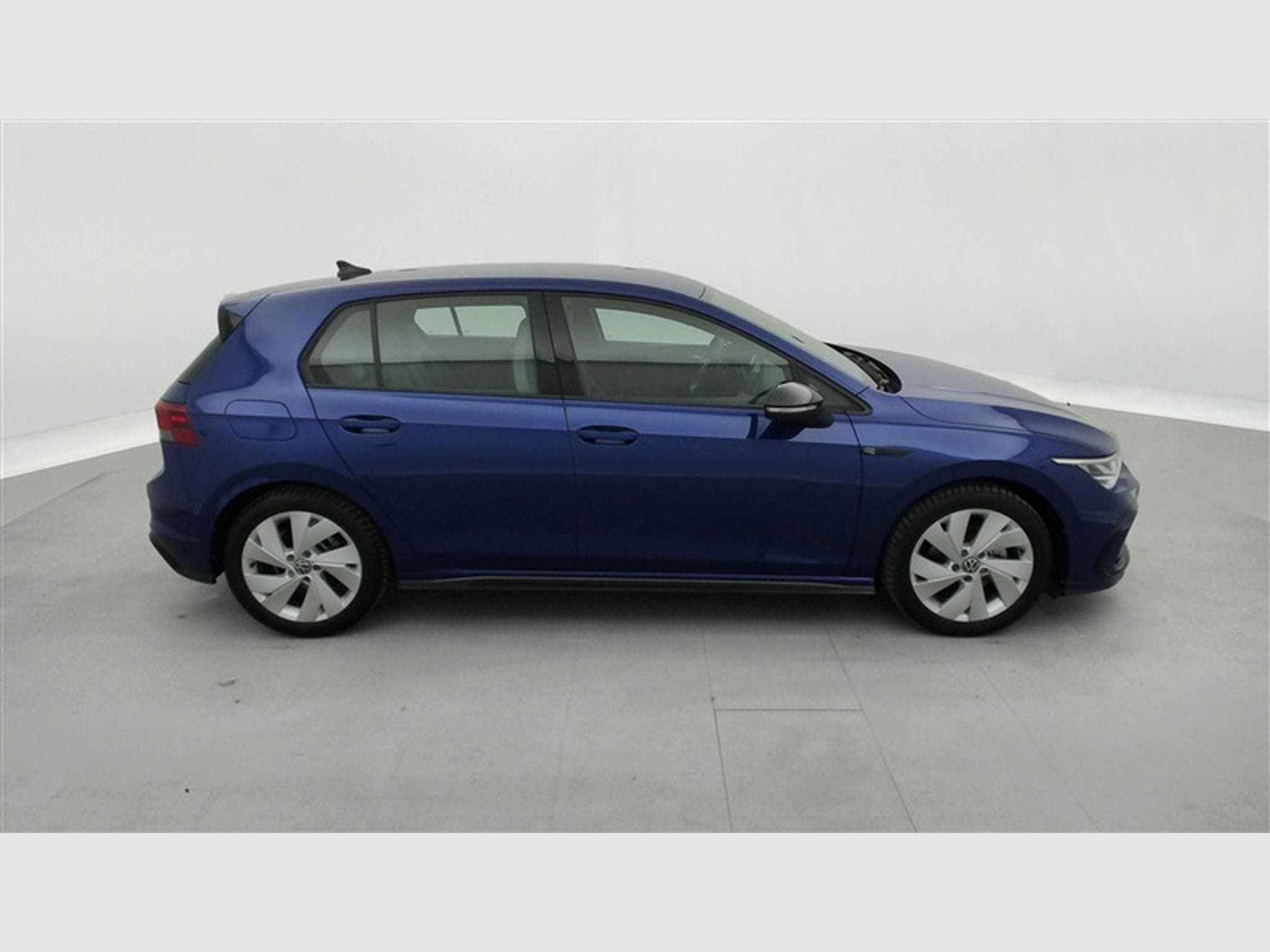 VW Golf 1.5 TSI 130cv R-Line NAVI / FULL LED / PDC AV+AR / JA 17" (2022) - Foto 23
