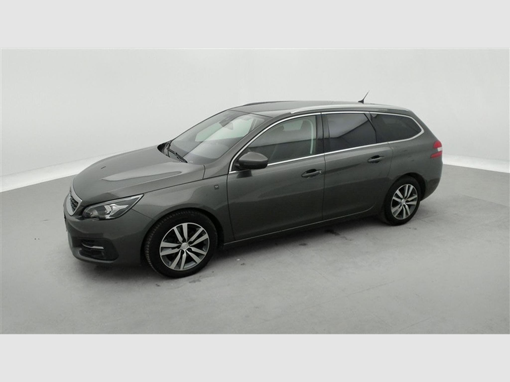 Peugeot 308 1.2 PureTech Allure CARPLAY / S-CUIR / FULL LED (2019) - Photo 21